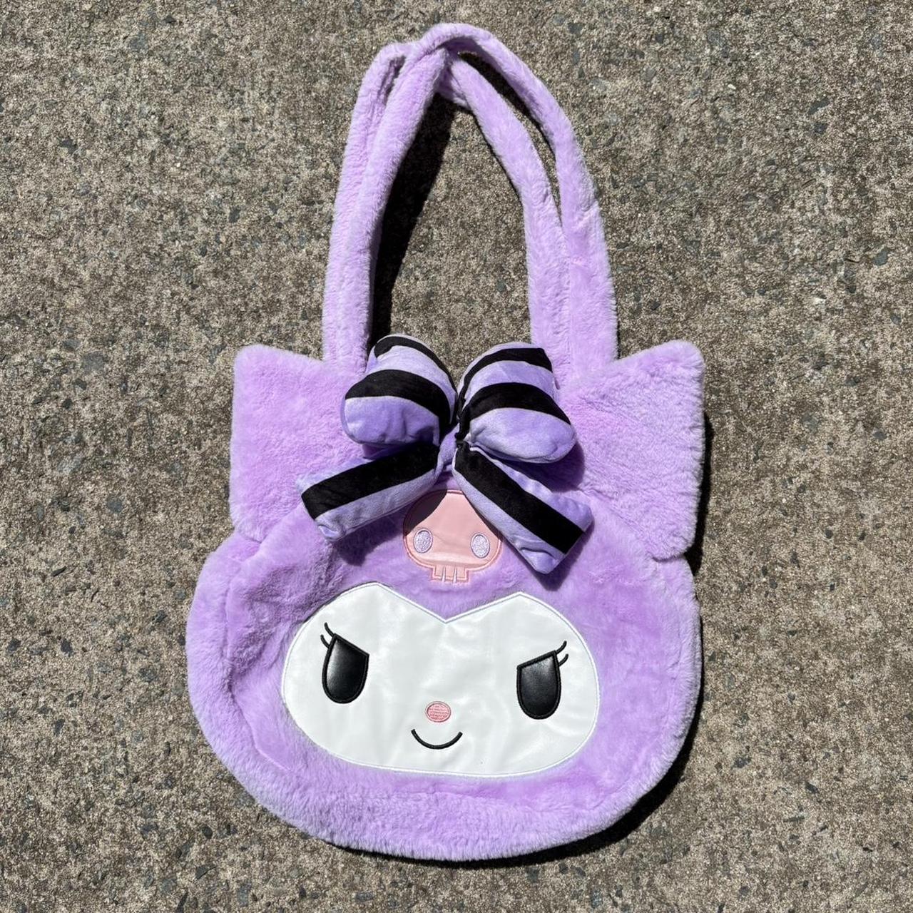 item listed by _y2kae_