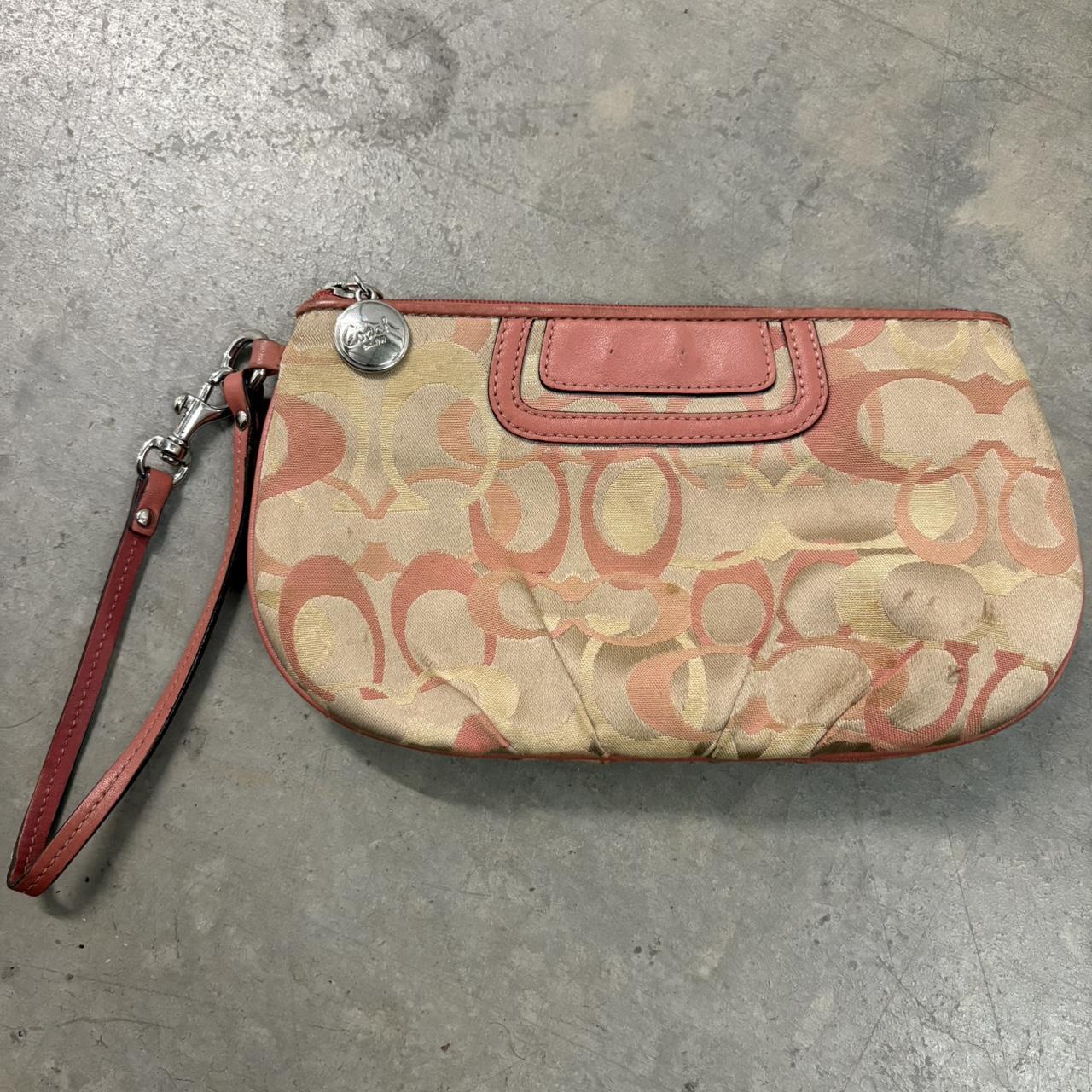 item listed by _y2kae_