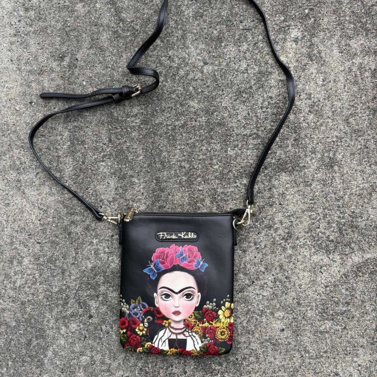 item listed by _y2kae_