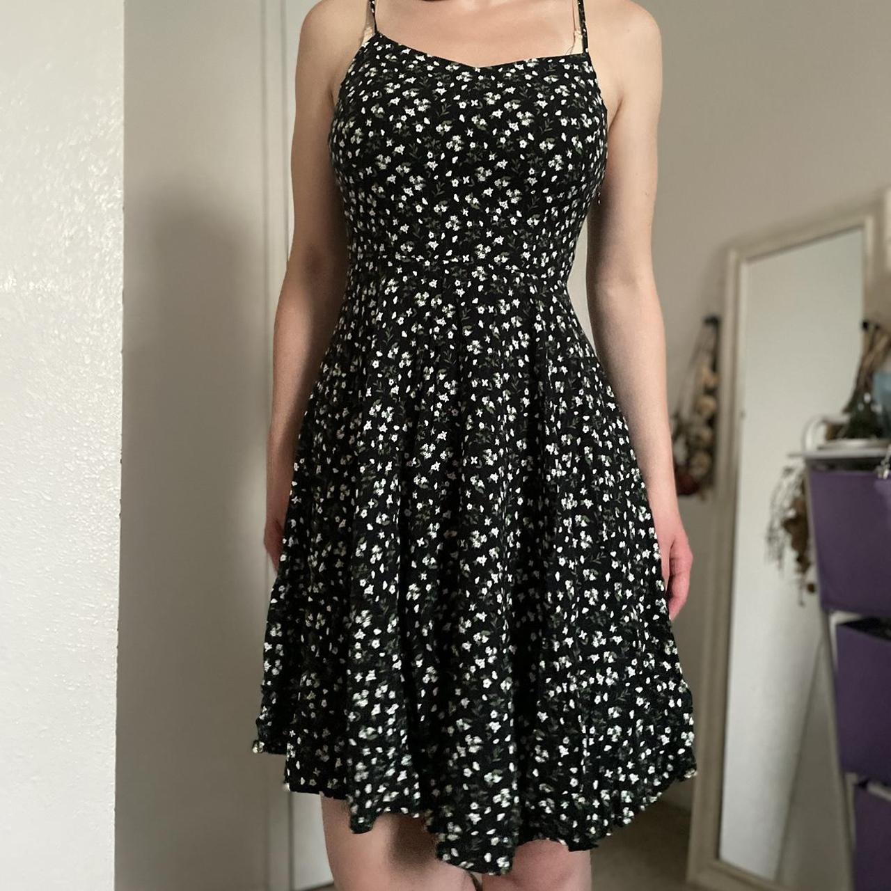 Old navy black floral dress Side zipper Circle Depop