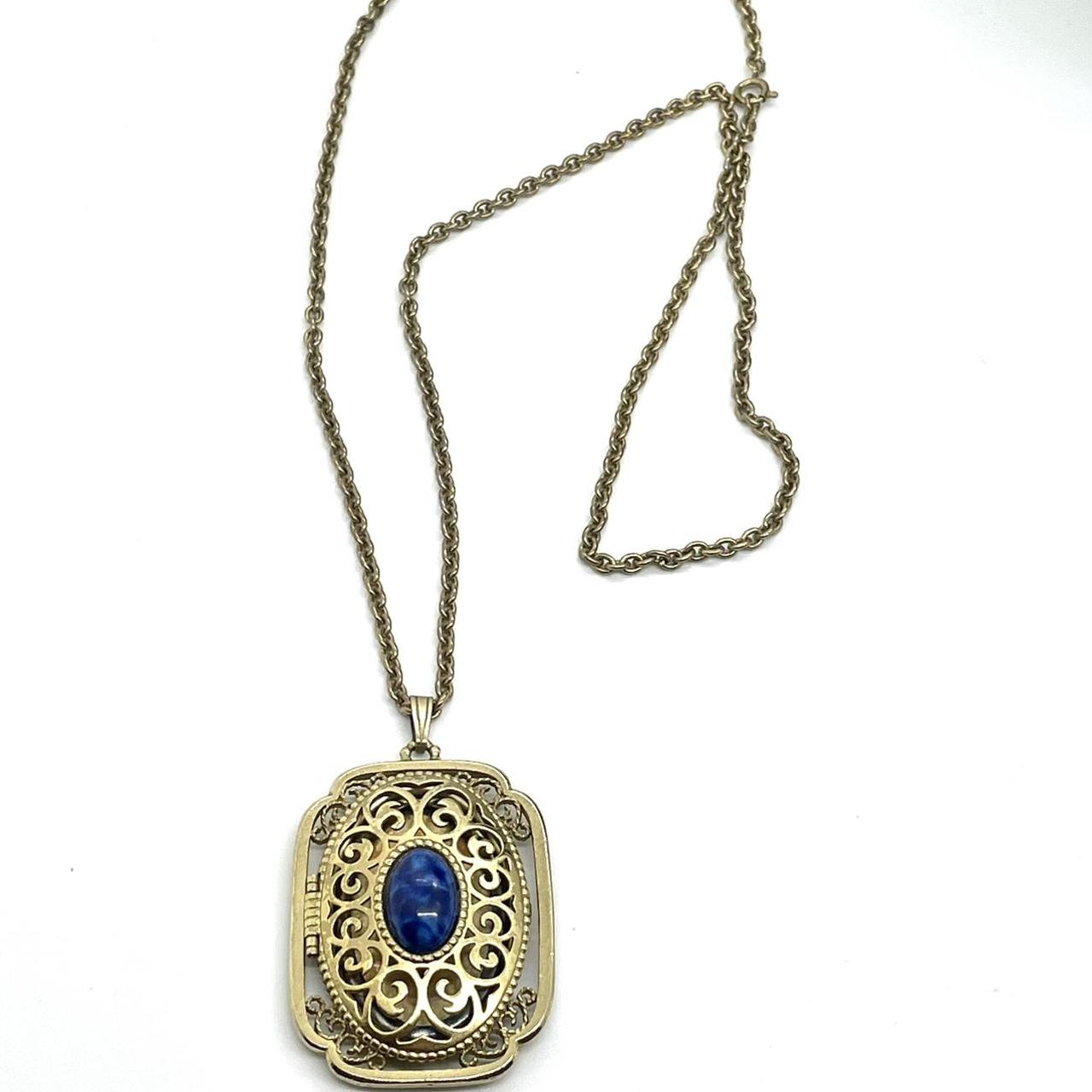 Avon sales locket necklace