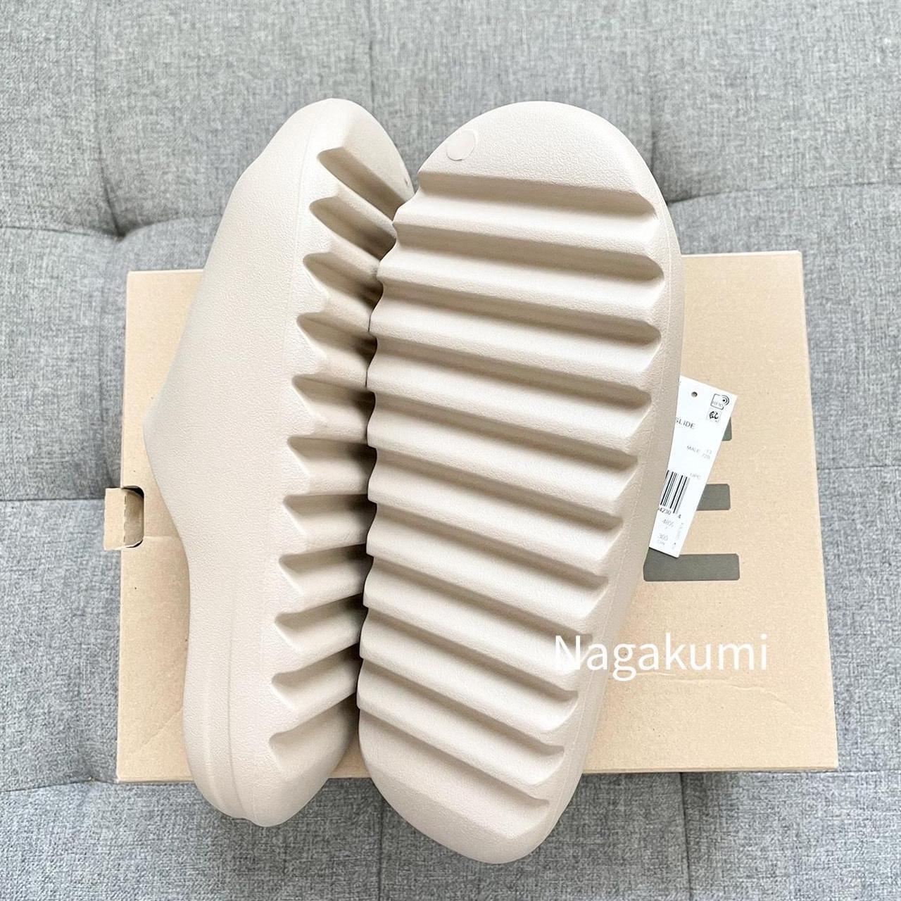 yeezy cream men