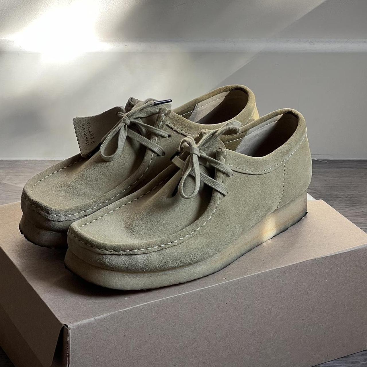 tan wallabees