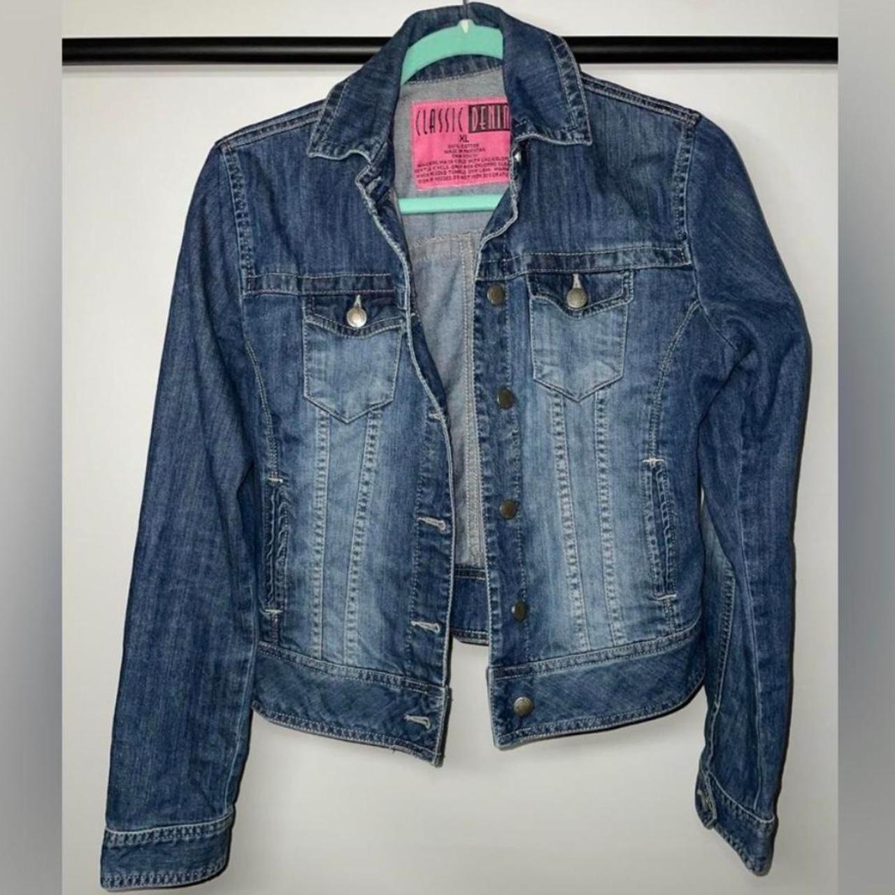 Classic Denim Juniors Jean Jacket Size Extra... - Depop