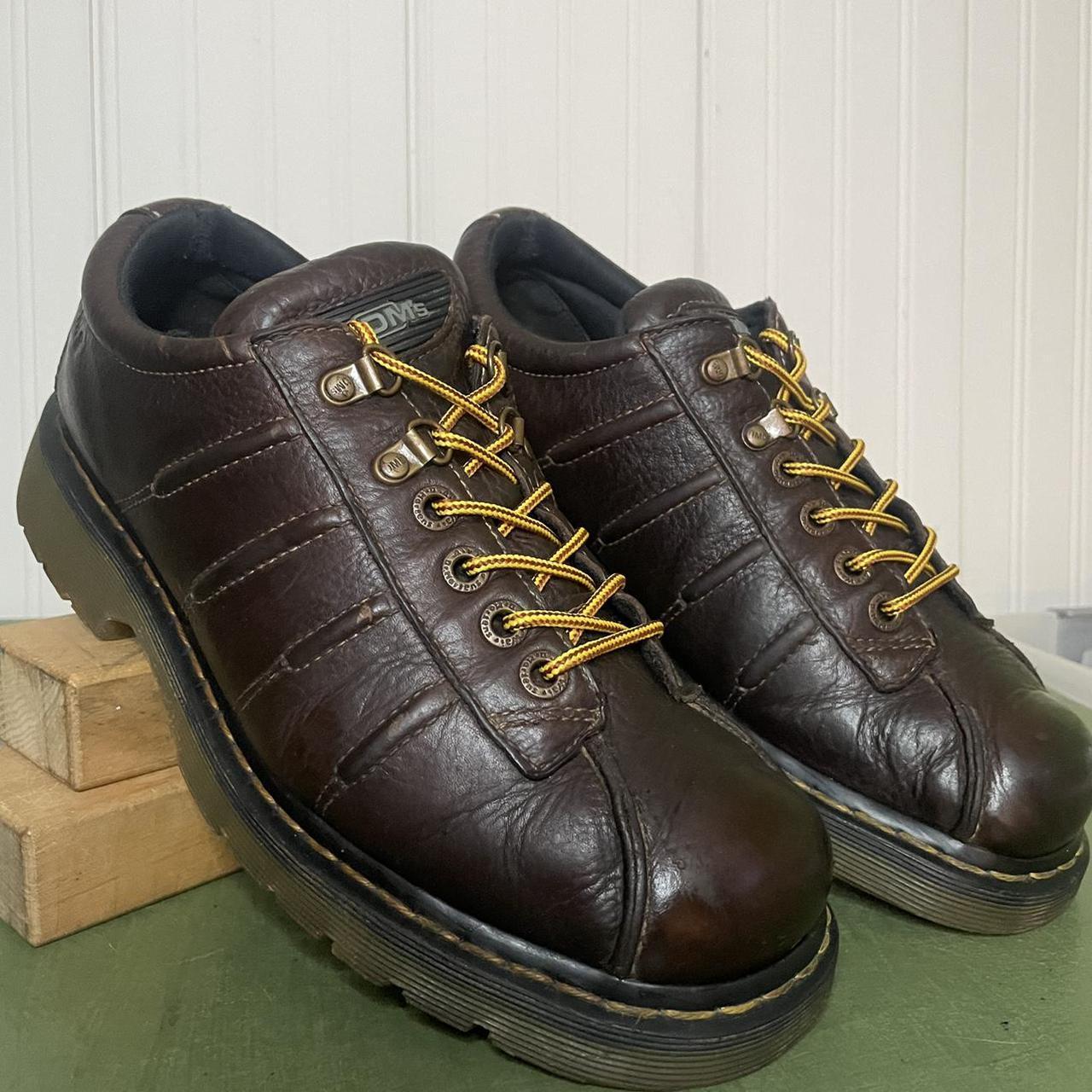 Dr martens sales low brown