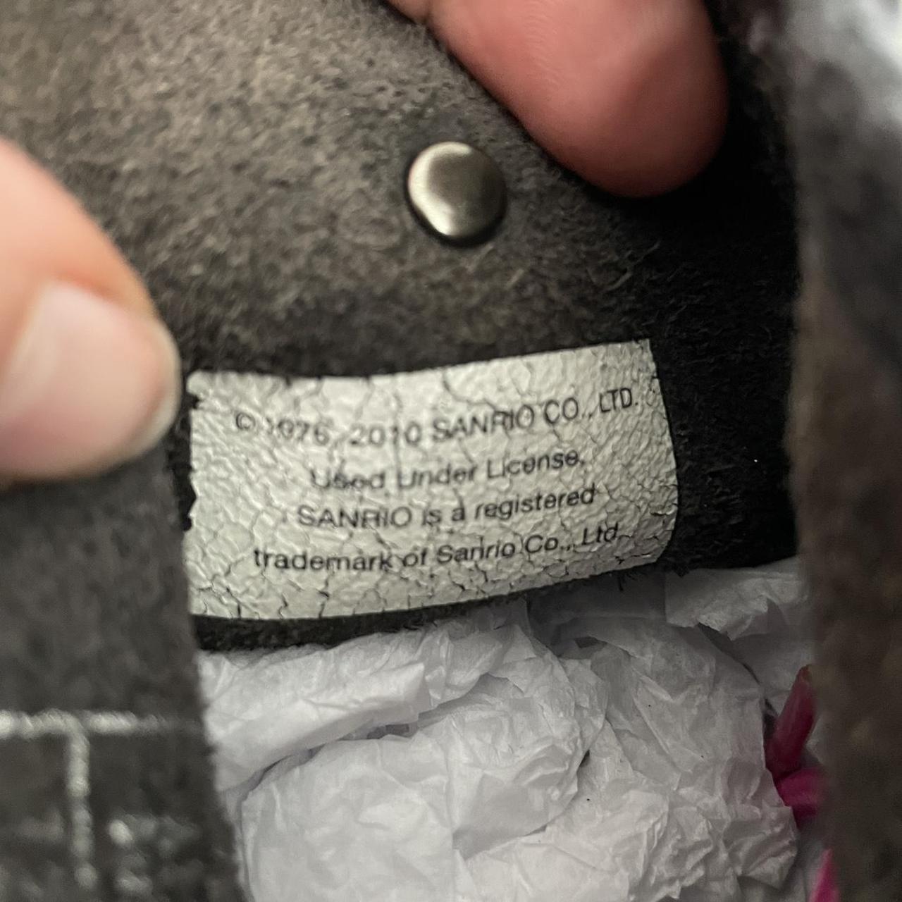 dr martens black pink