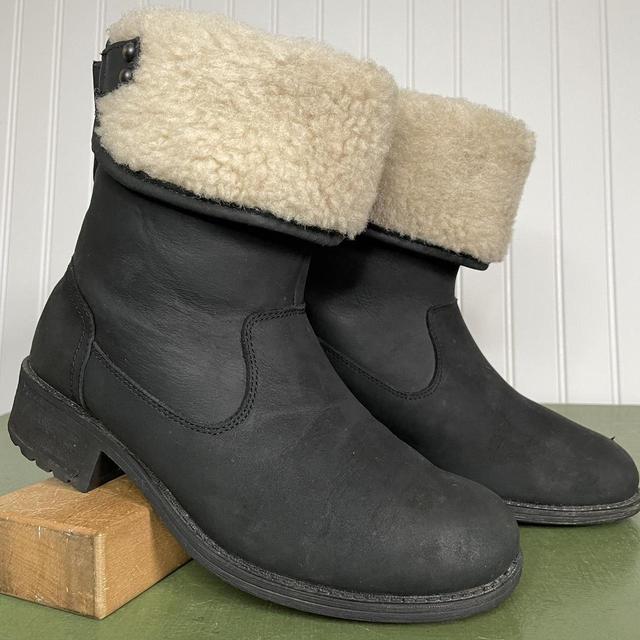 Ugg best sale aldon boot