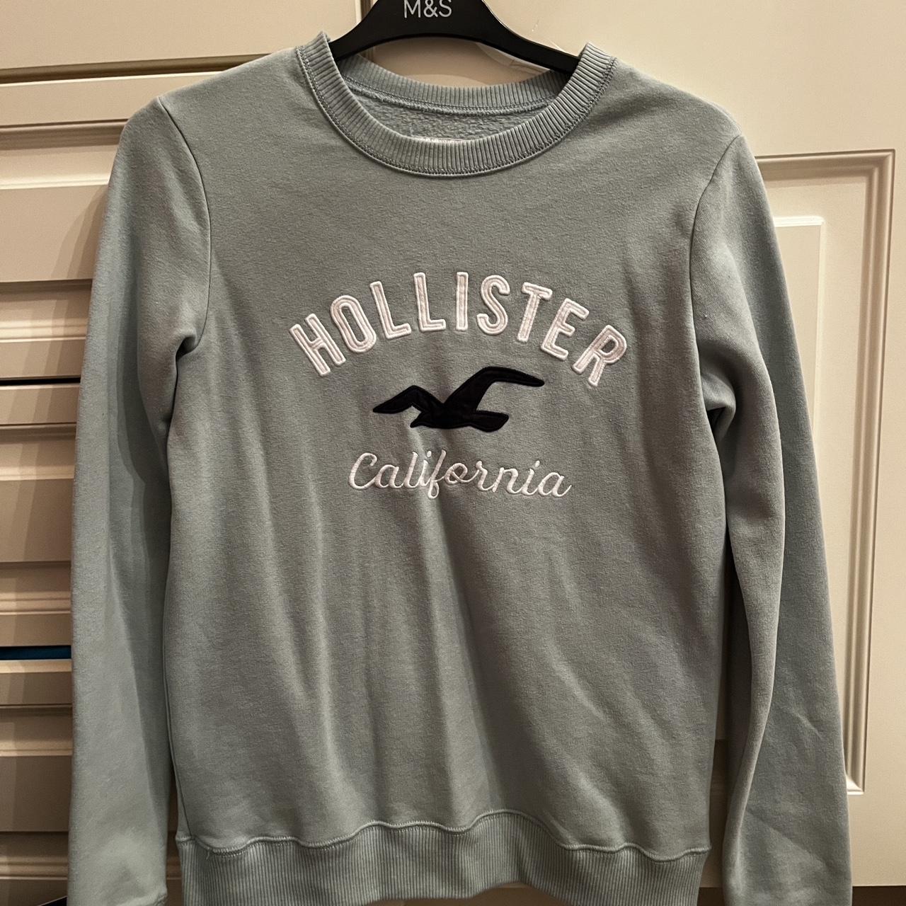 Hollister blue sale sweatshirt