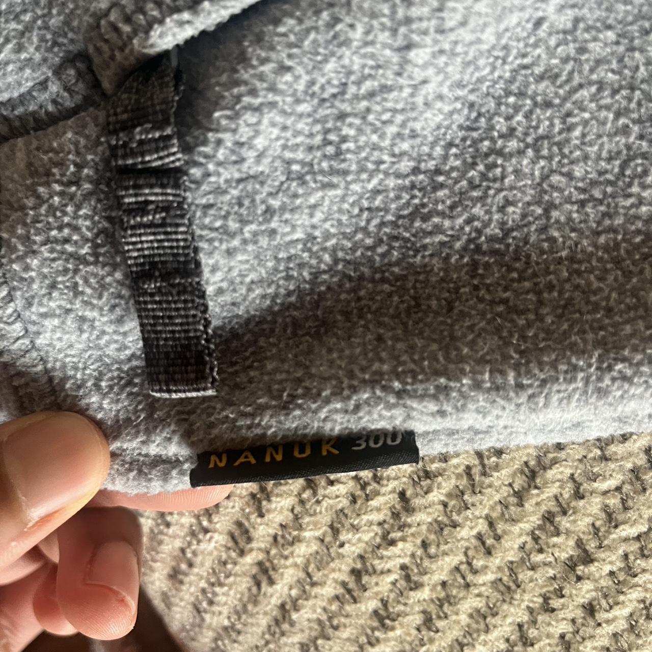 Jack Wolfskin Grey hooded fleece L - Depop