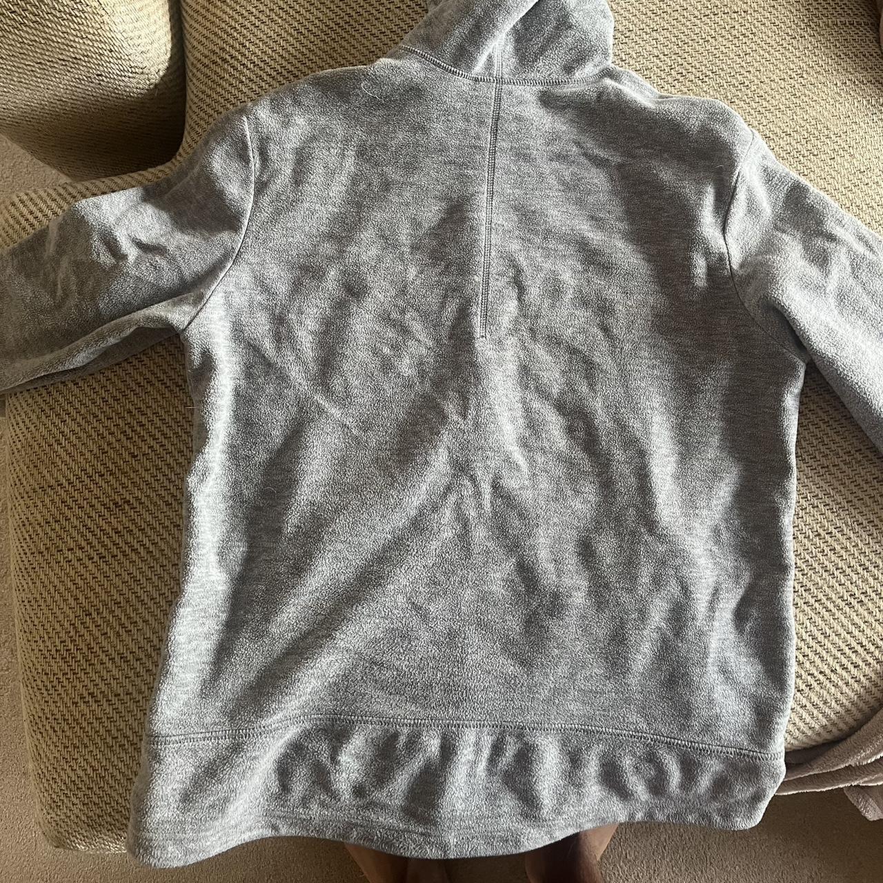 Jack Wolfskin Grey hooded fleece L - Depop