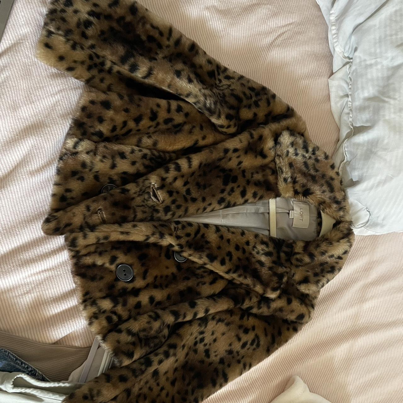 Anne Taylor Loft leopard cheetah fur coat in perfect