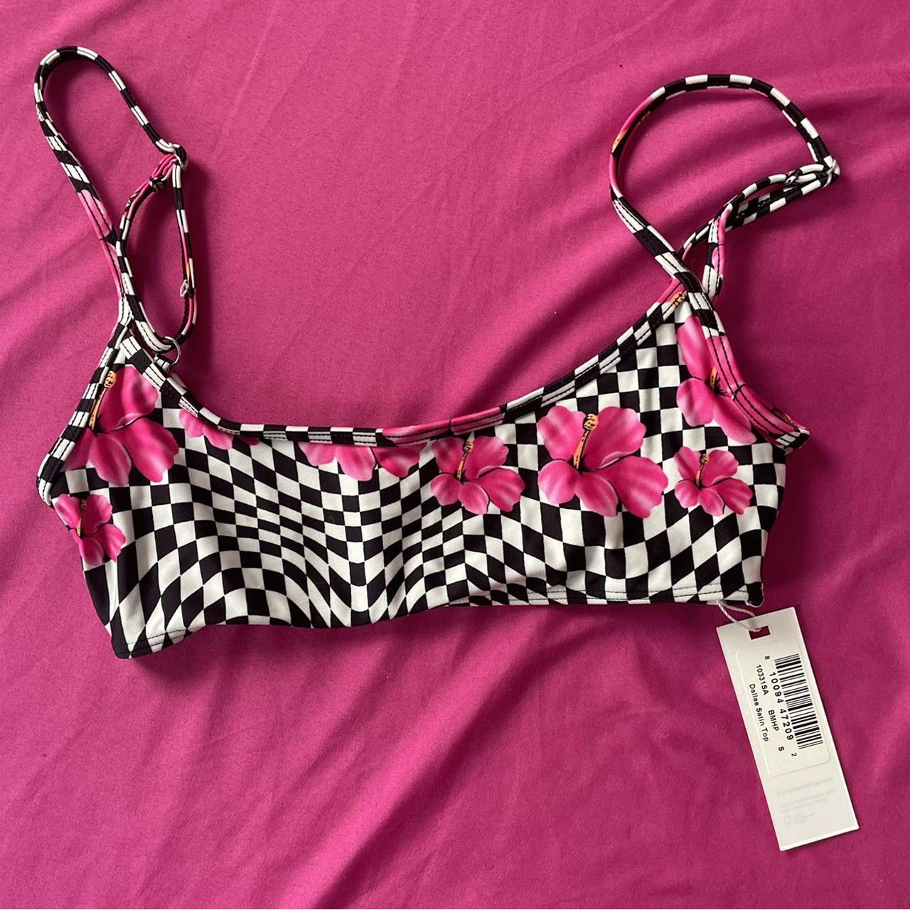 NWT frankies bikinis dallas bralette top super cute... Depop