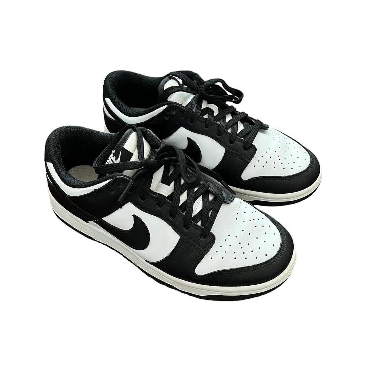 nike sb dunk low iw white black