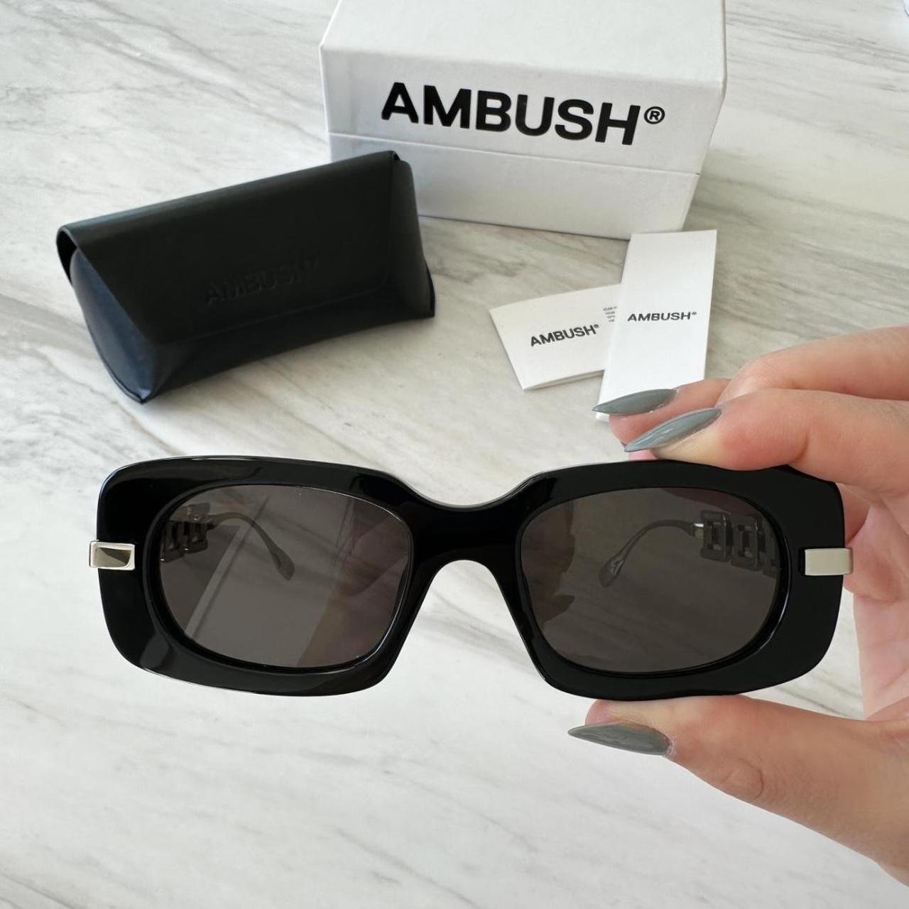 *Brand New* Ambush chain sunglasses ⛓️ amazing...