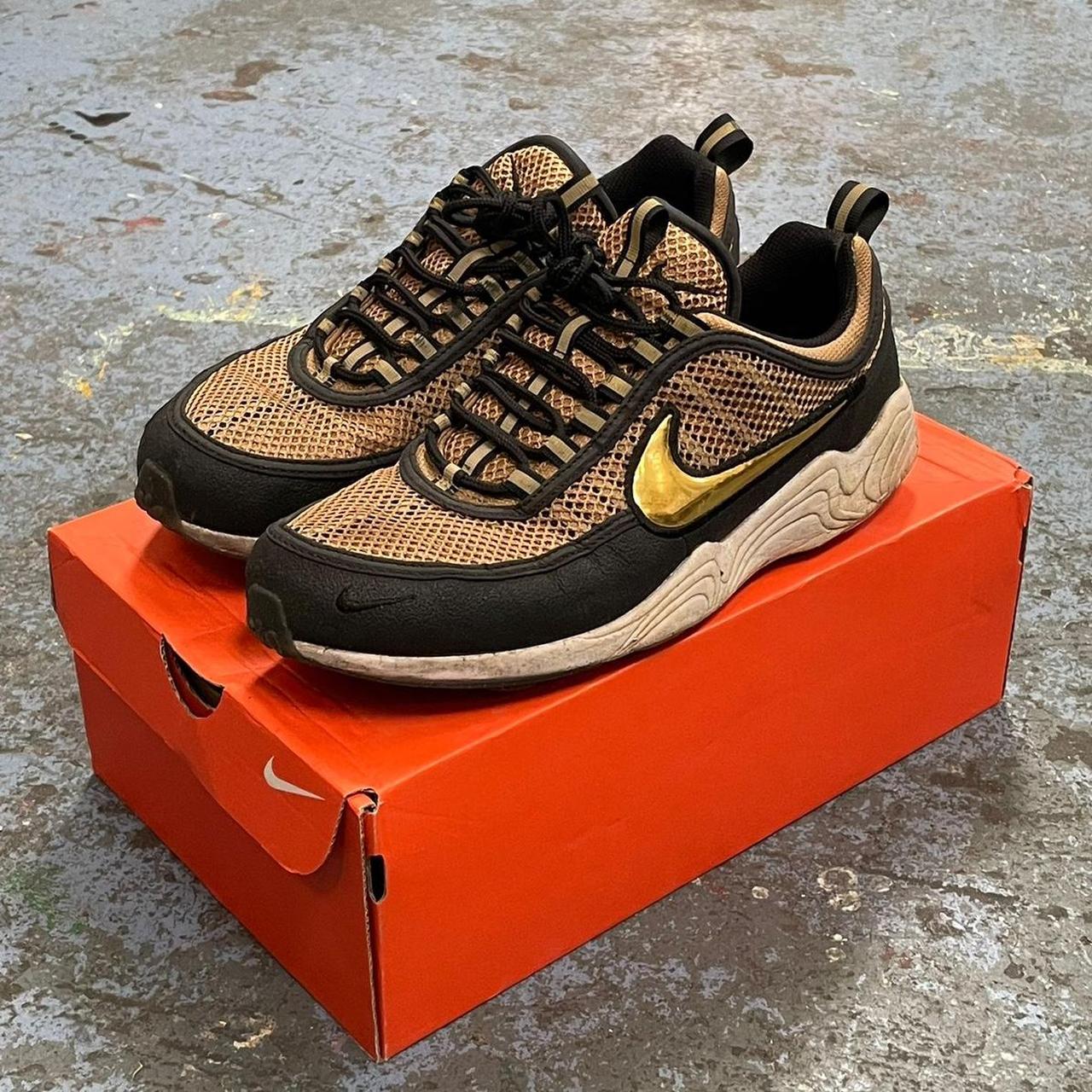 Nike zoom spiridon anthracite elemental outlet gold