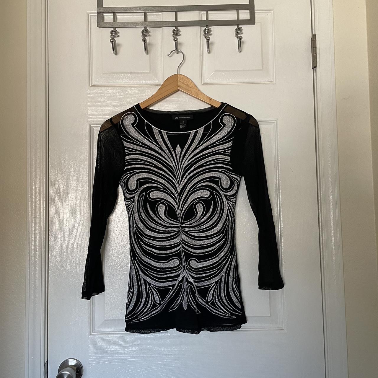 Low Cut Tops, Inc Long Sleeve & Black