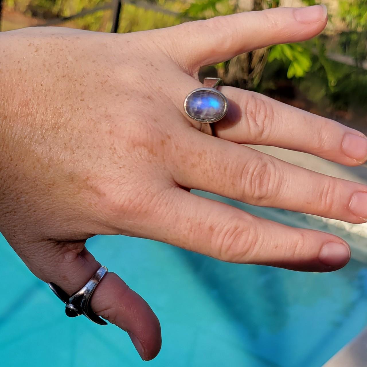 90s Vintage Rainbow Moonstone Sterling Silver Ring.... - Depop