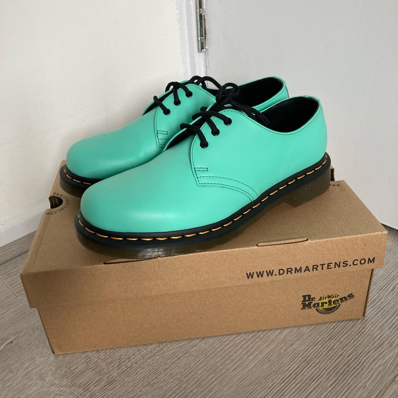 buy dr martens 1461