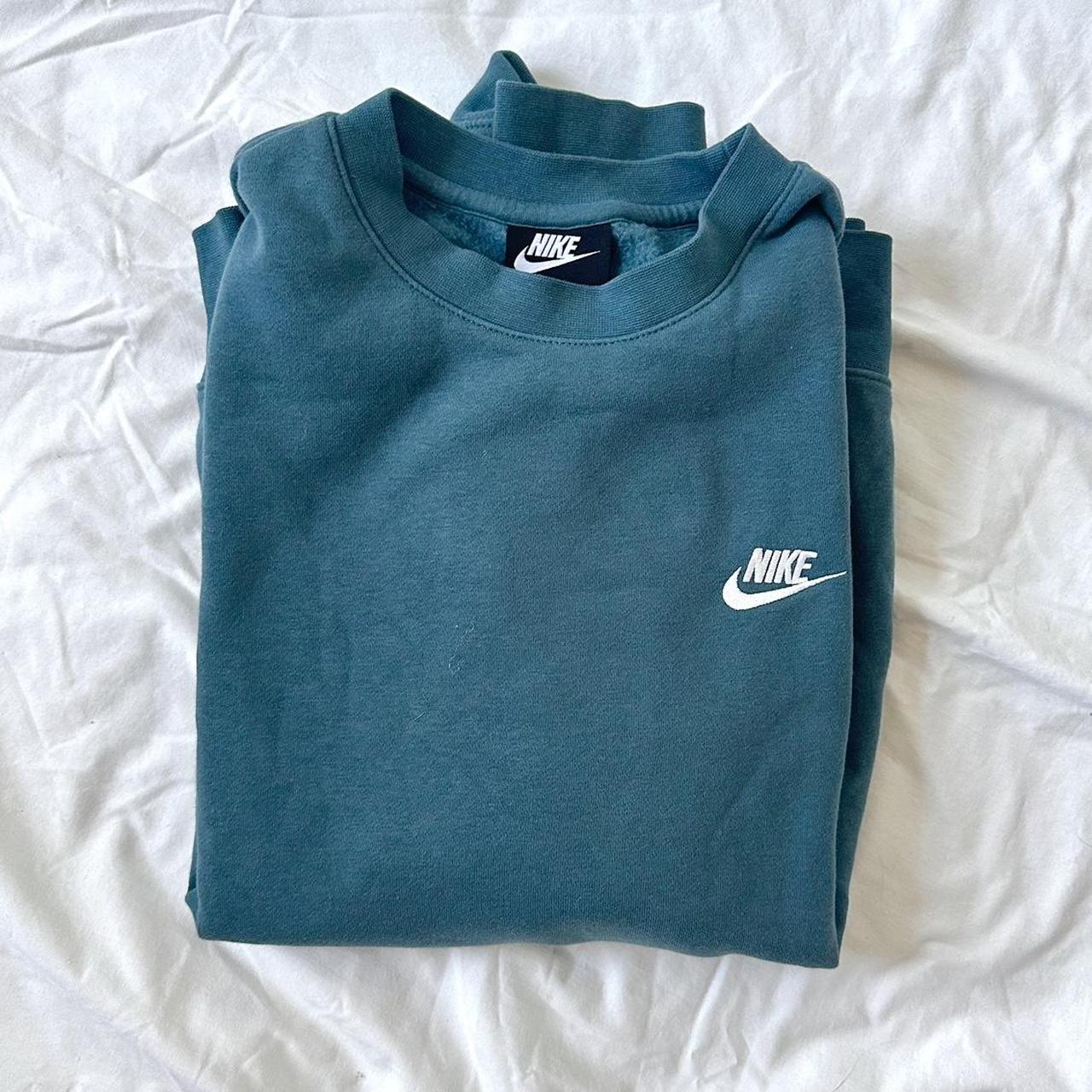 Nike sportswear - Depop