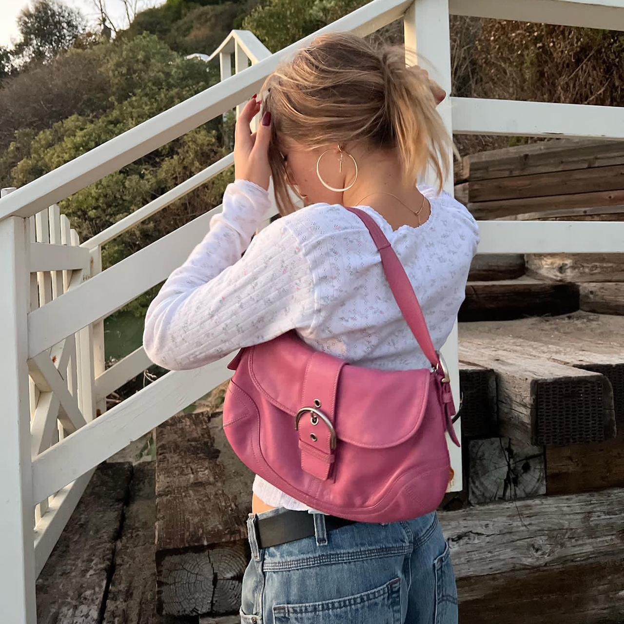 The Ultimate Guide to the Pink Coach Shoulder Purse: Style, Versatility, and Fun