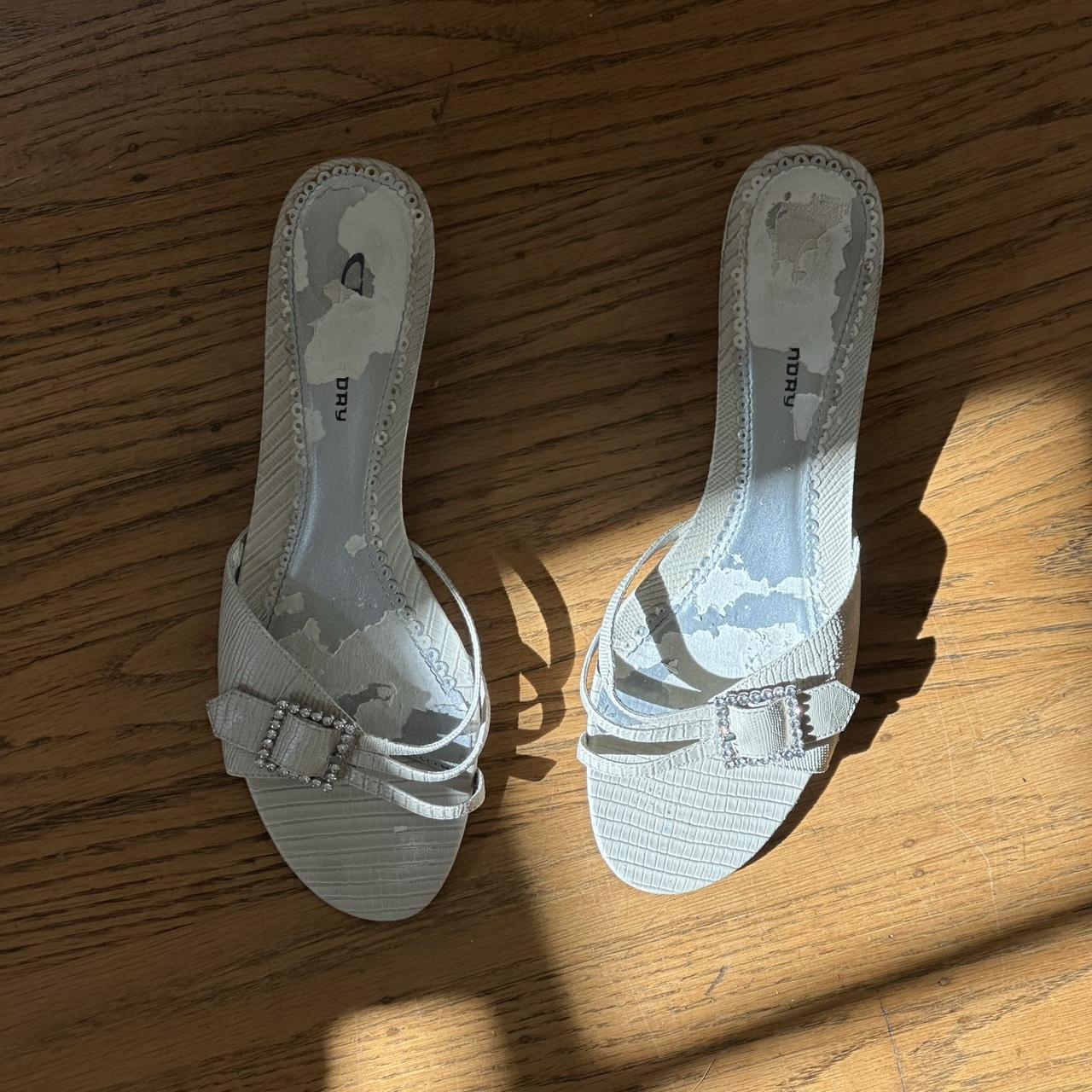 chinese laundry jelly sandals