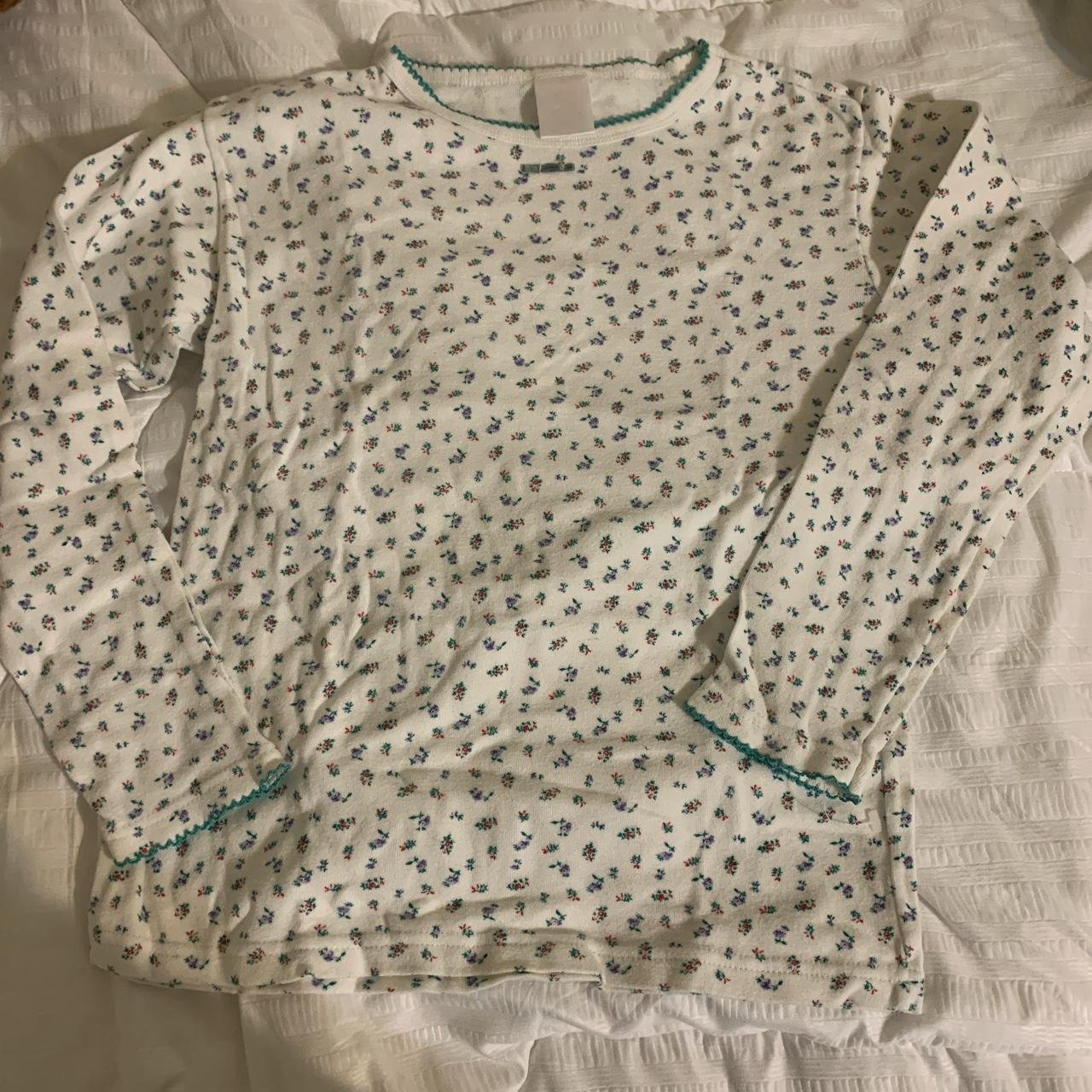 y2k floral long sleeve. kind of a brandy dupe? super... Depop