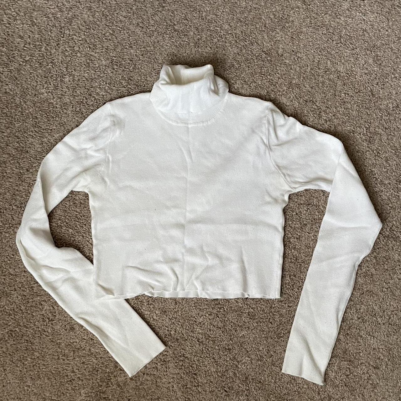 White turtleneck crop 2024 top forever 21