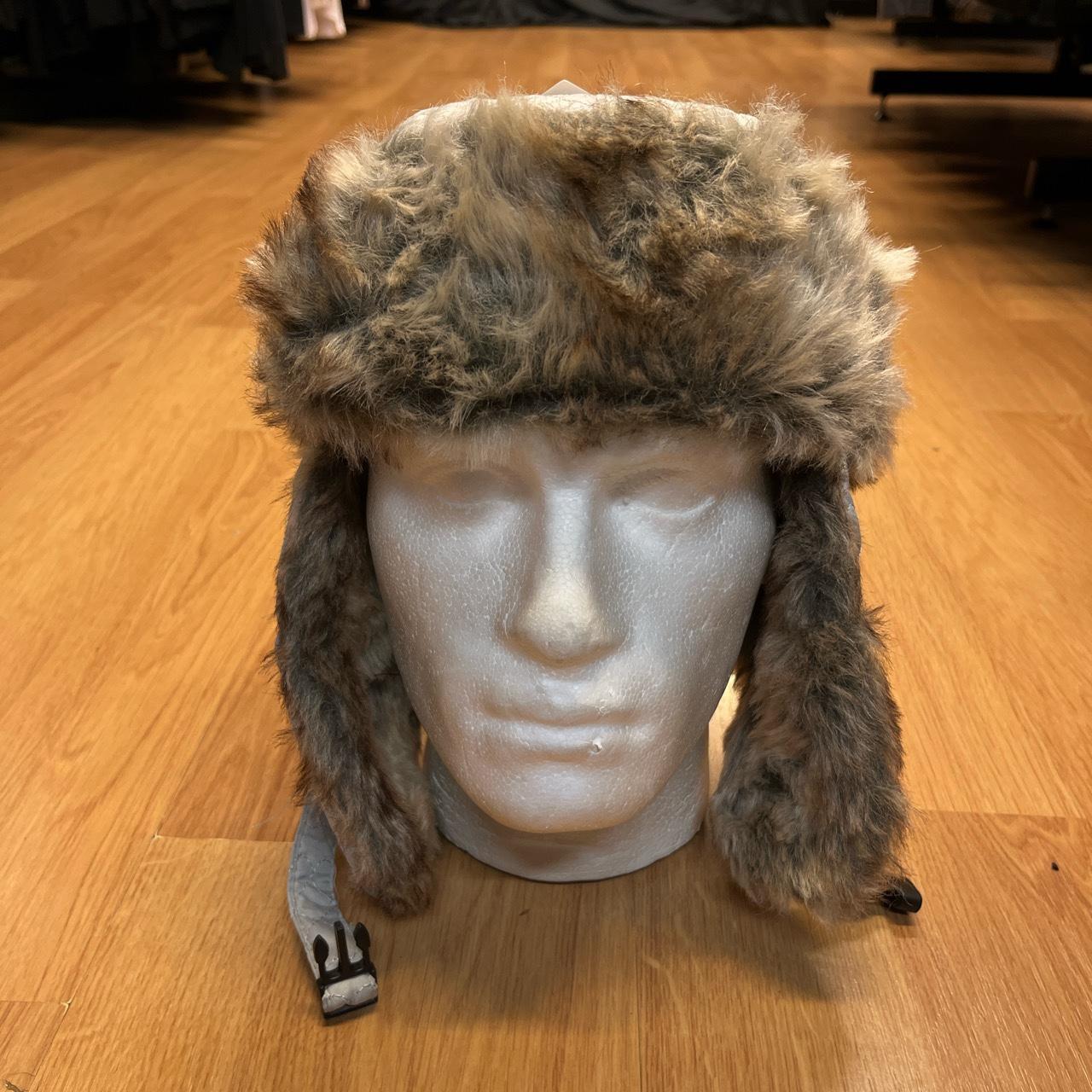 TRAPPER HAT PLEASE LET US KNOW WHAT SIZE YOU WOULD... - Depop