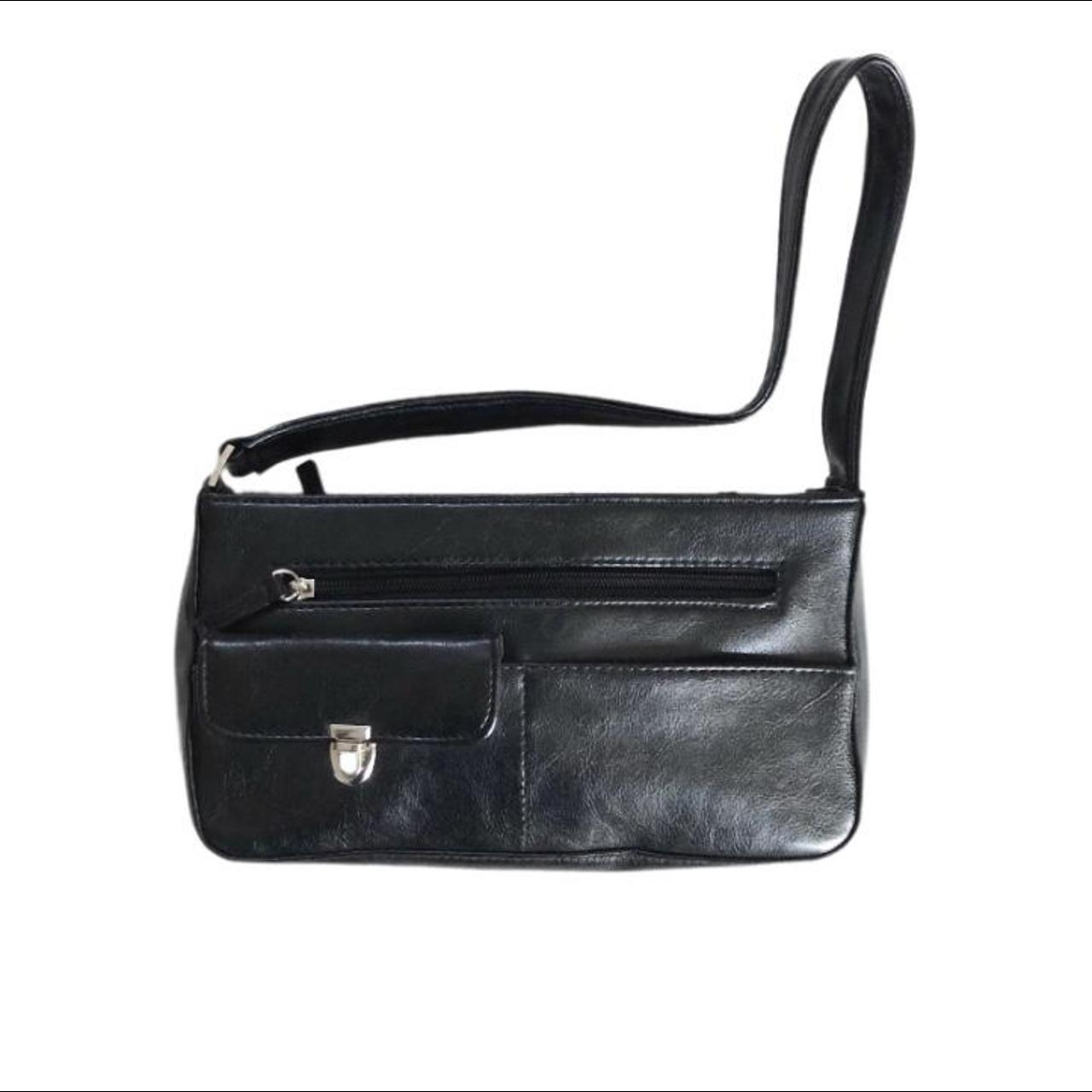 American Vintage Women's Black and Silver Bag Depop