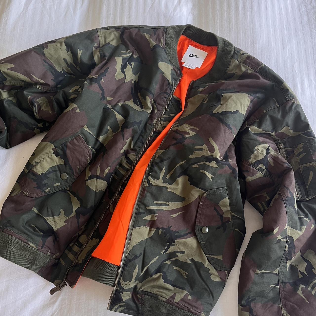 nike camo bomber jacket