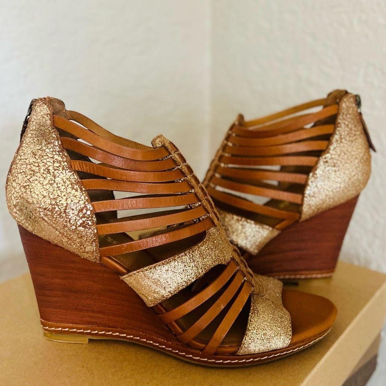 Jessica Simpson Gold Metallic Peep Toe Platform Wedge Sandals Heels Size  6.5 M - $24 - From Erin