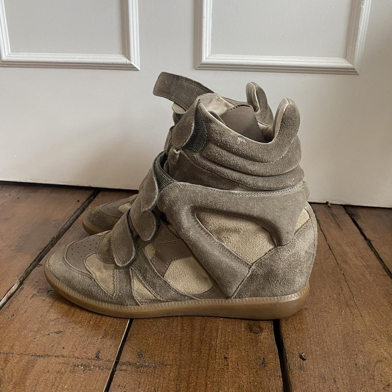 Isabel Marant Women's Khaki Trainers | Depop