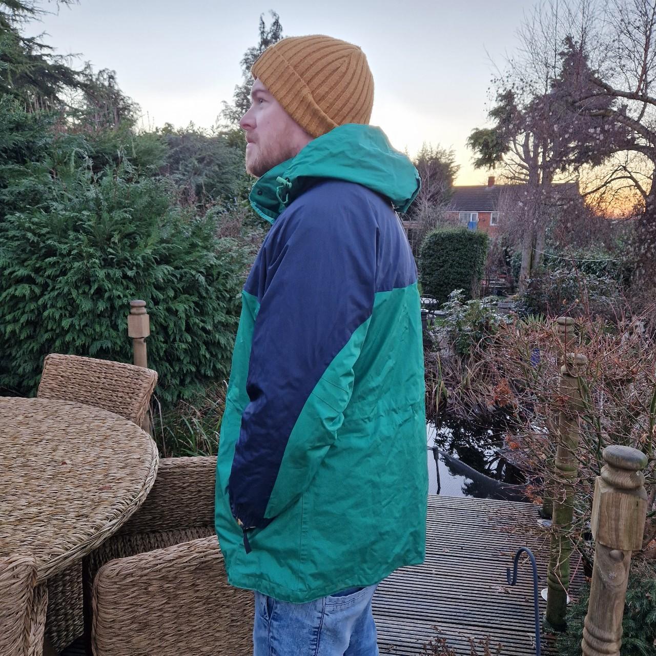 Women's Navy and Green Jacket Depop