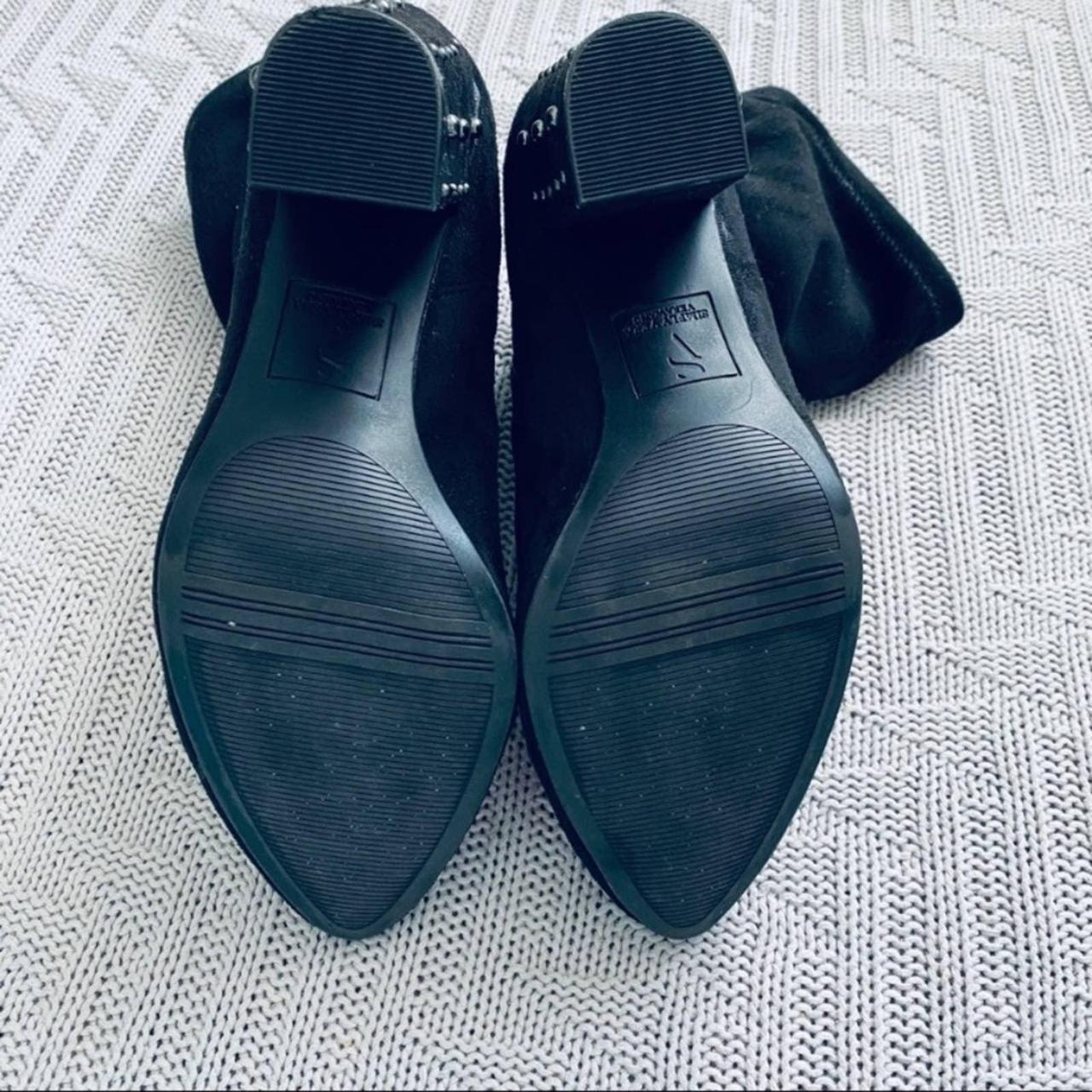 Simply Vera Vera Wang Black & Gray Ankle Pull On - Depop