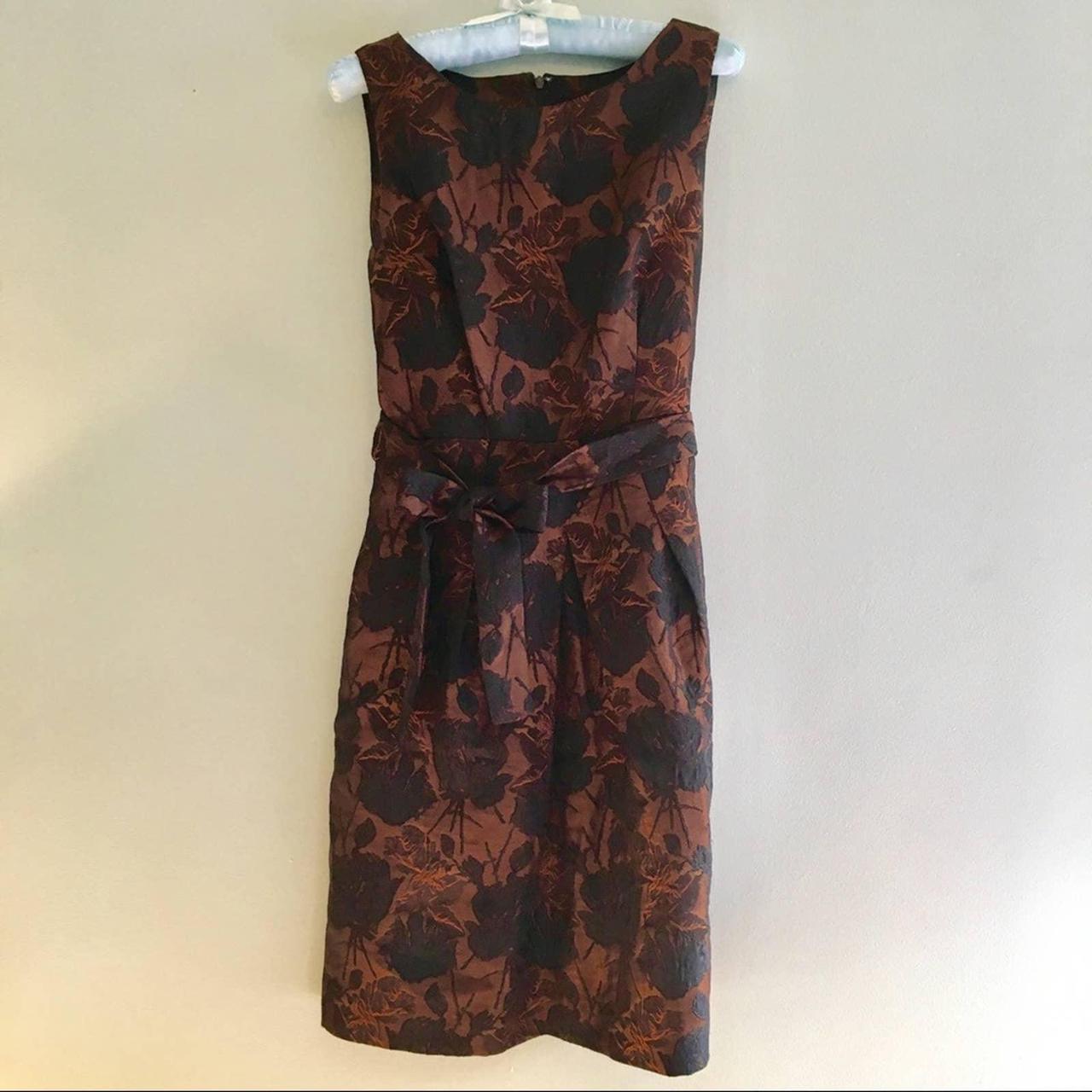 Talbots bronze and black flower printed fit and - Depop