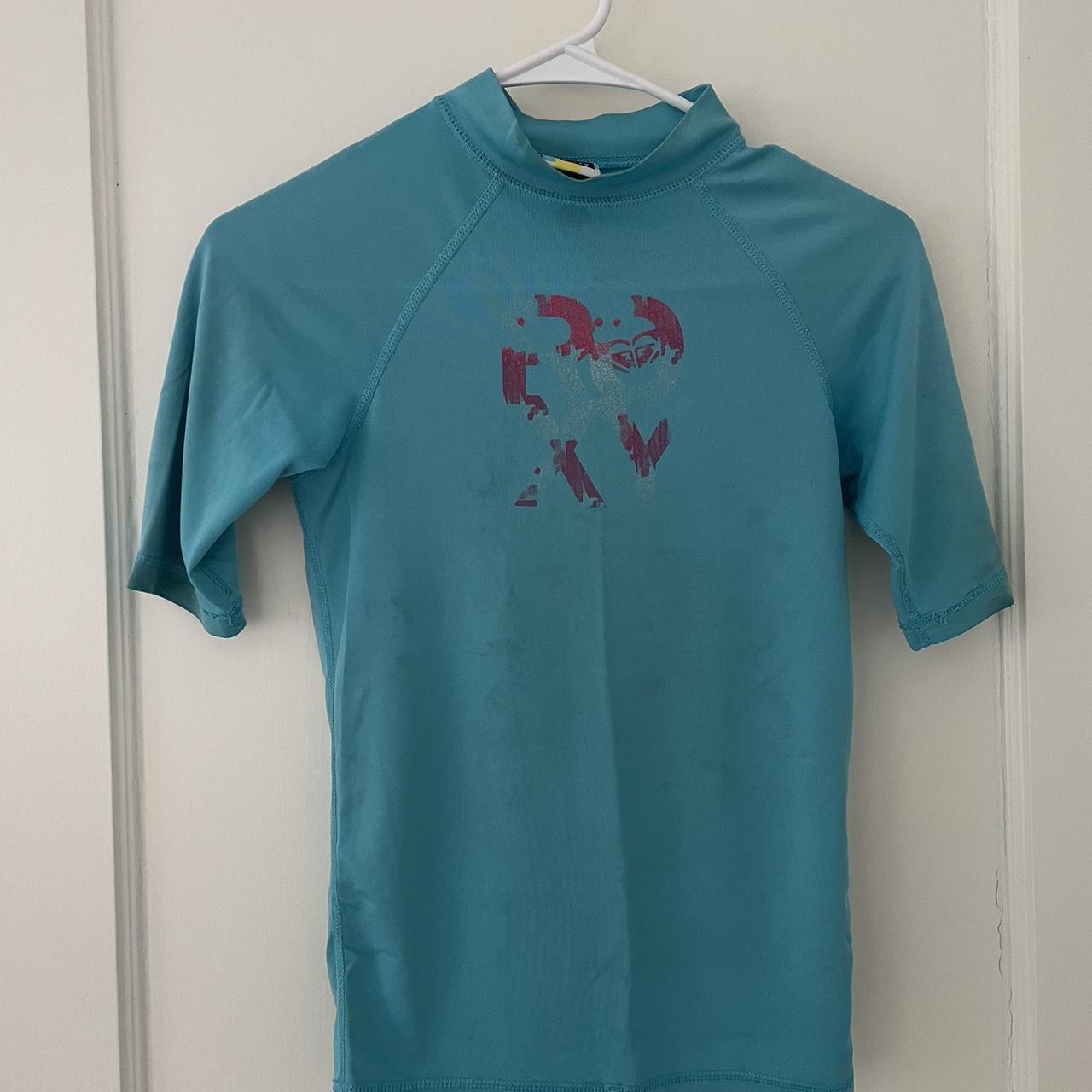 Roxy rash guard size S roxy rashguard Depop