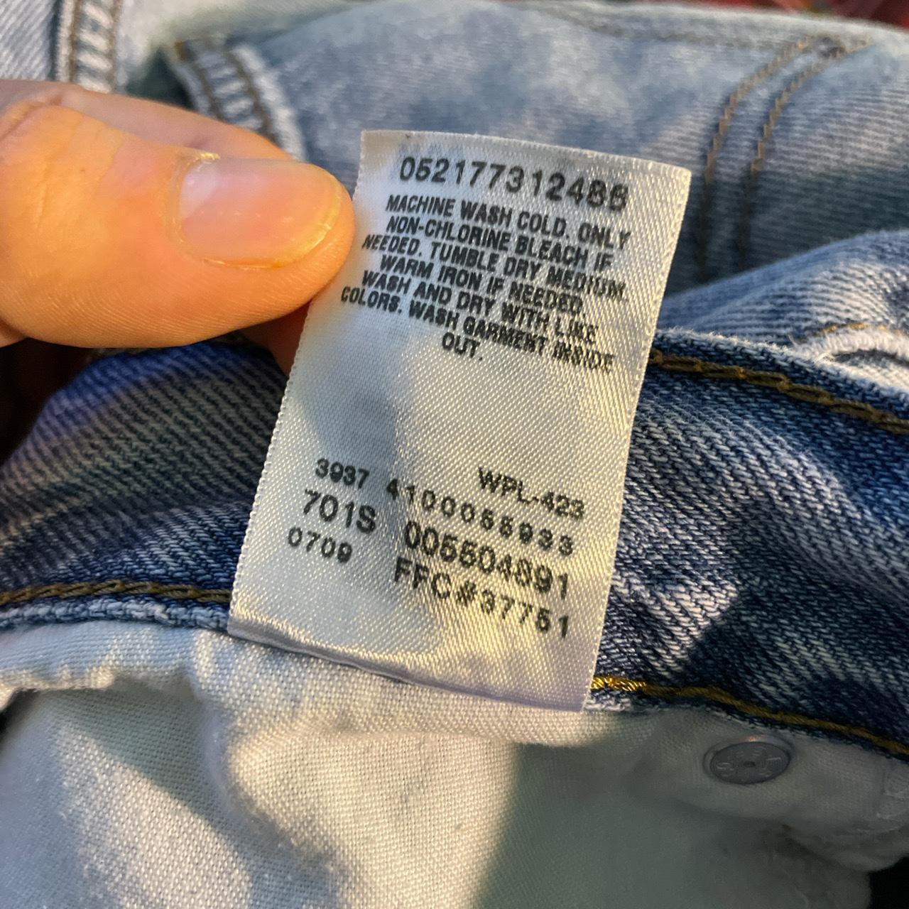 Y2k Levi’s jeans 550 Relaxed Fit from 2009 , nice... - Depop