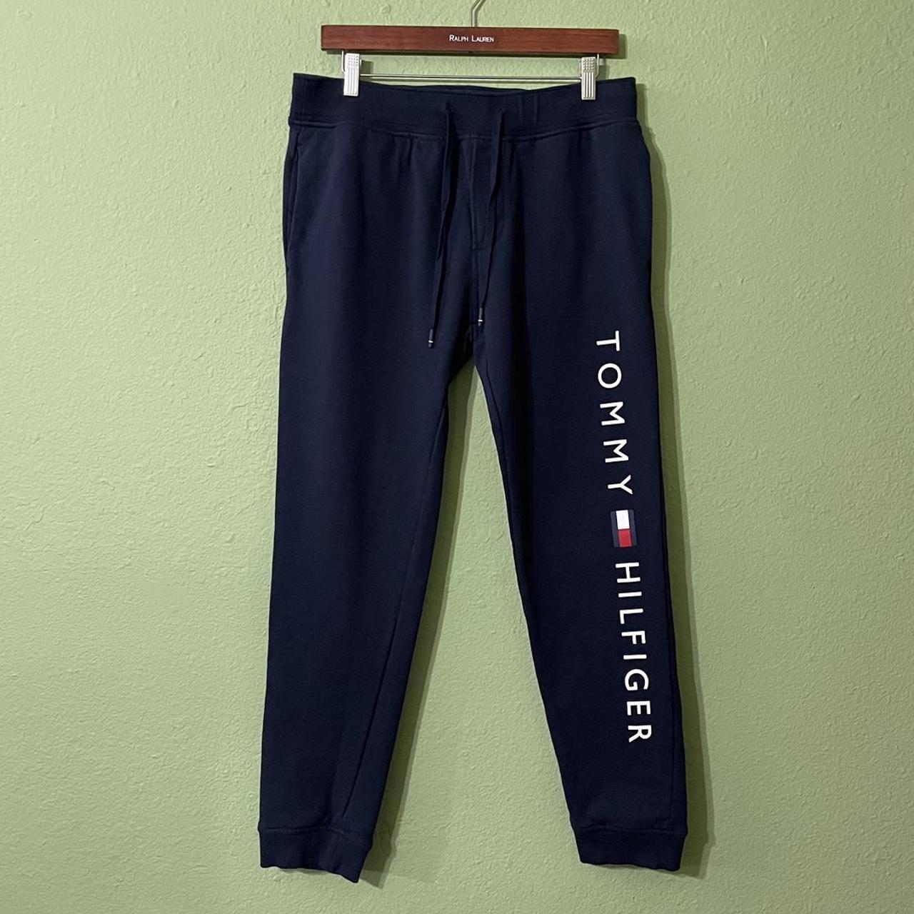 Tommy hilfiger best sale navy joggers