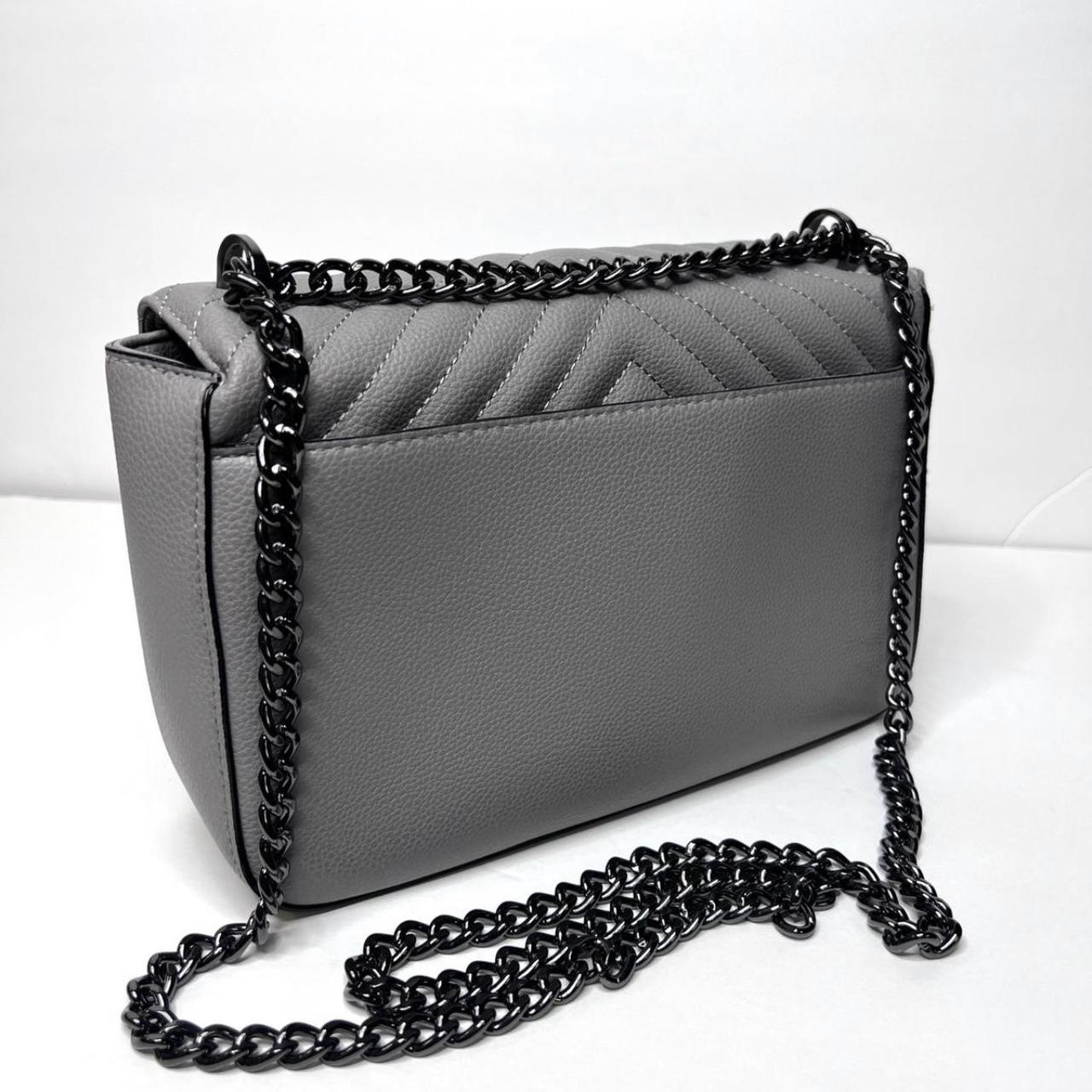 Victorias Secret V-Quilt Chain Strap Crossbody Shoulder Bag Purse Gray