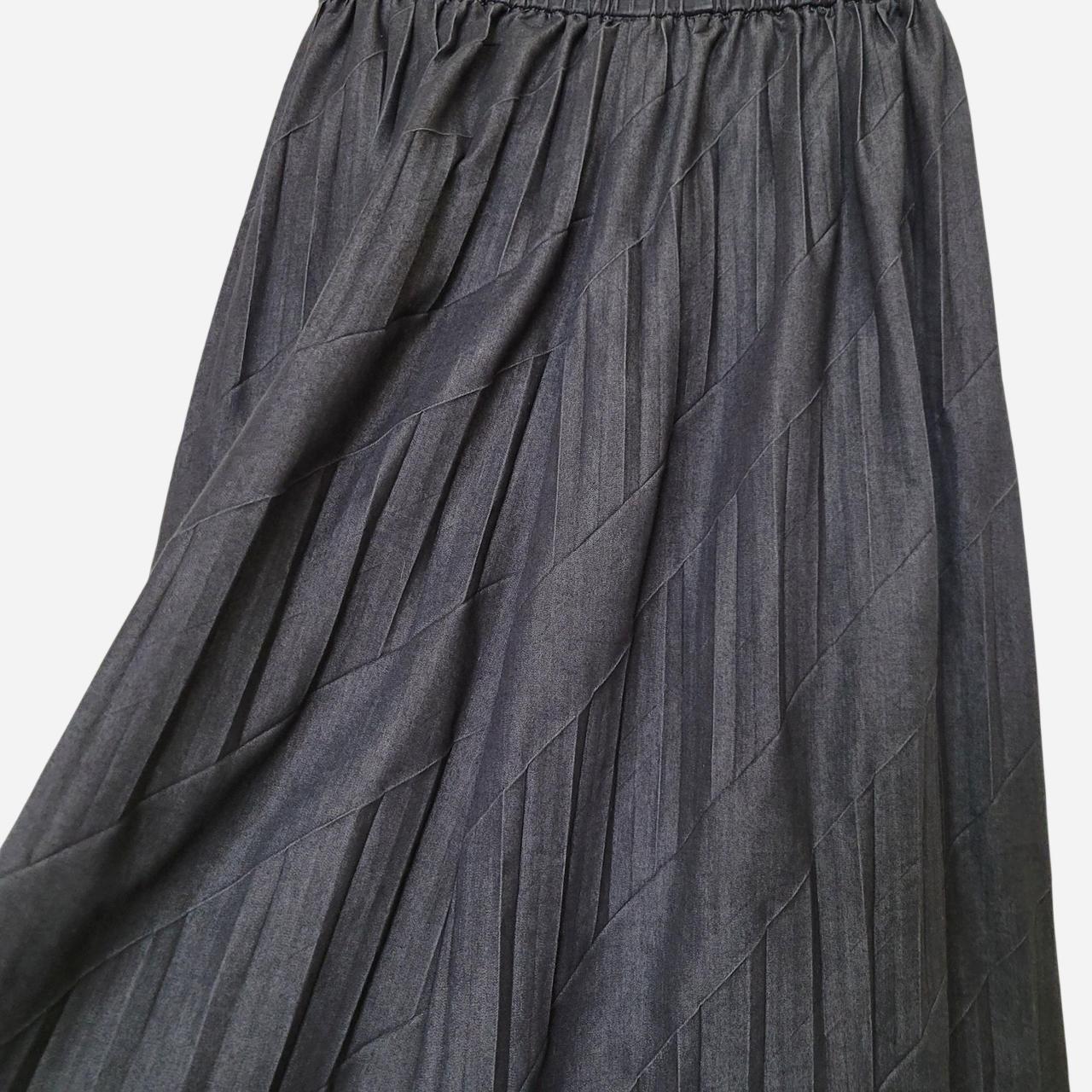 Atsuro tayama women's grey skirt