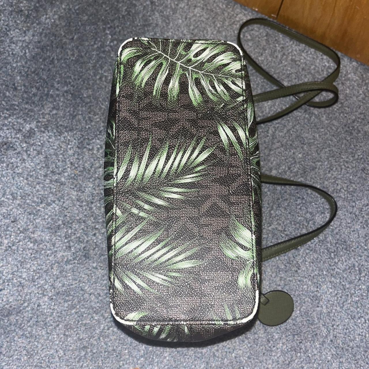 Michael kors palm on sale leaf bag