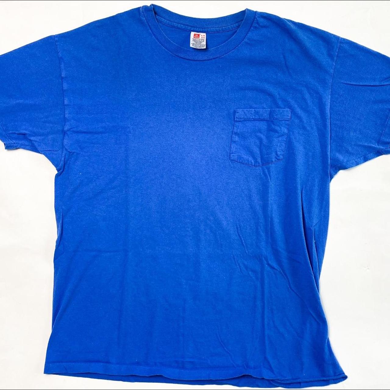 Vintage Hanes Single Stitch Pocket T-Shirt ♋️ ITEM... - Depop