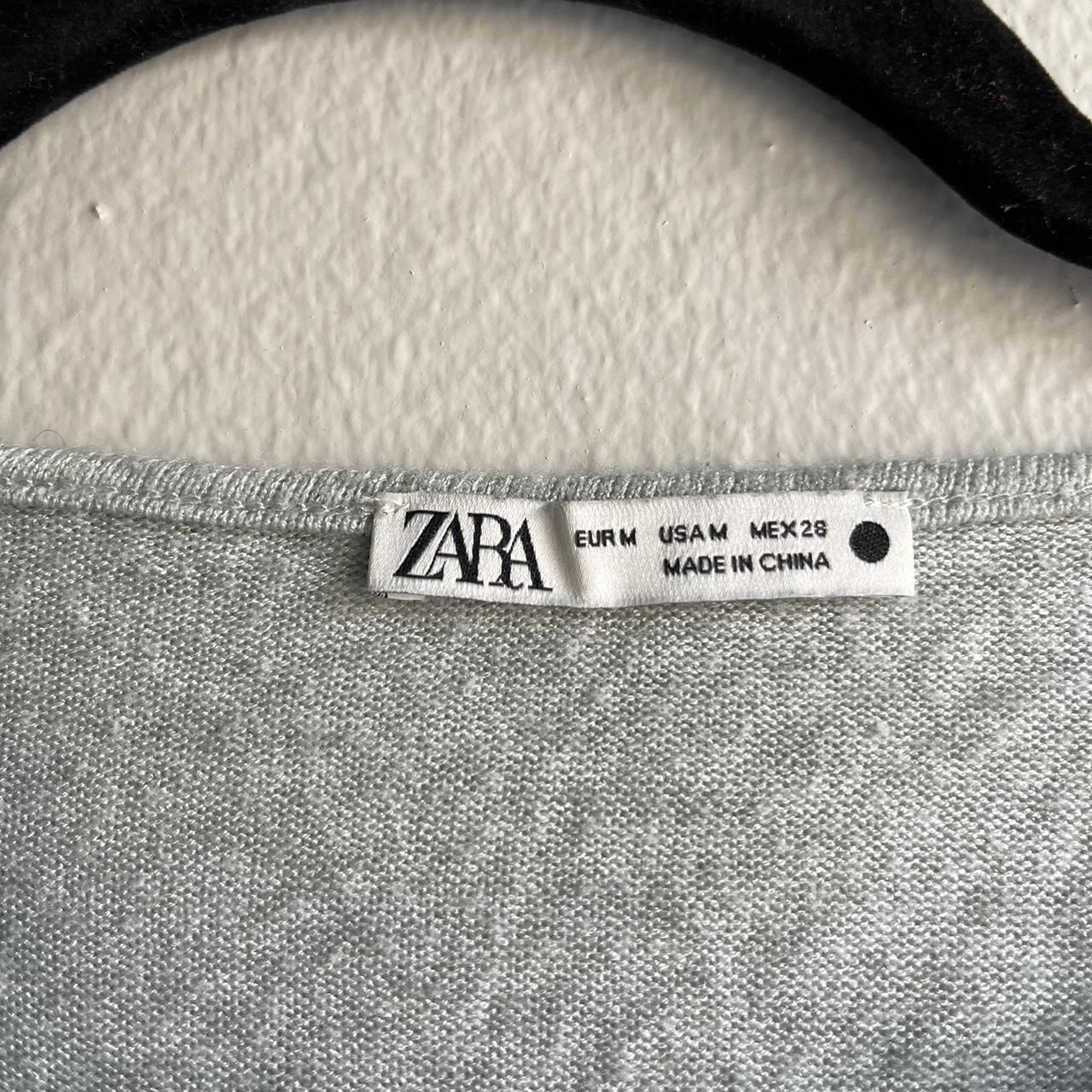 Zara Women's Blue and White Jumper | Depop