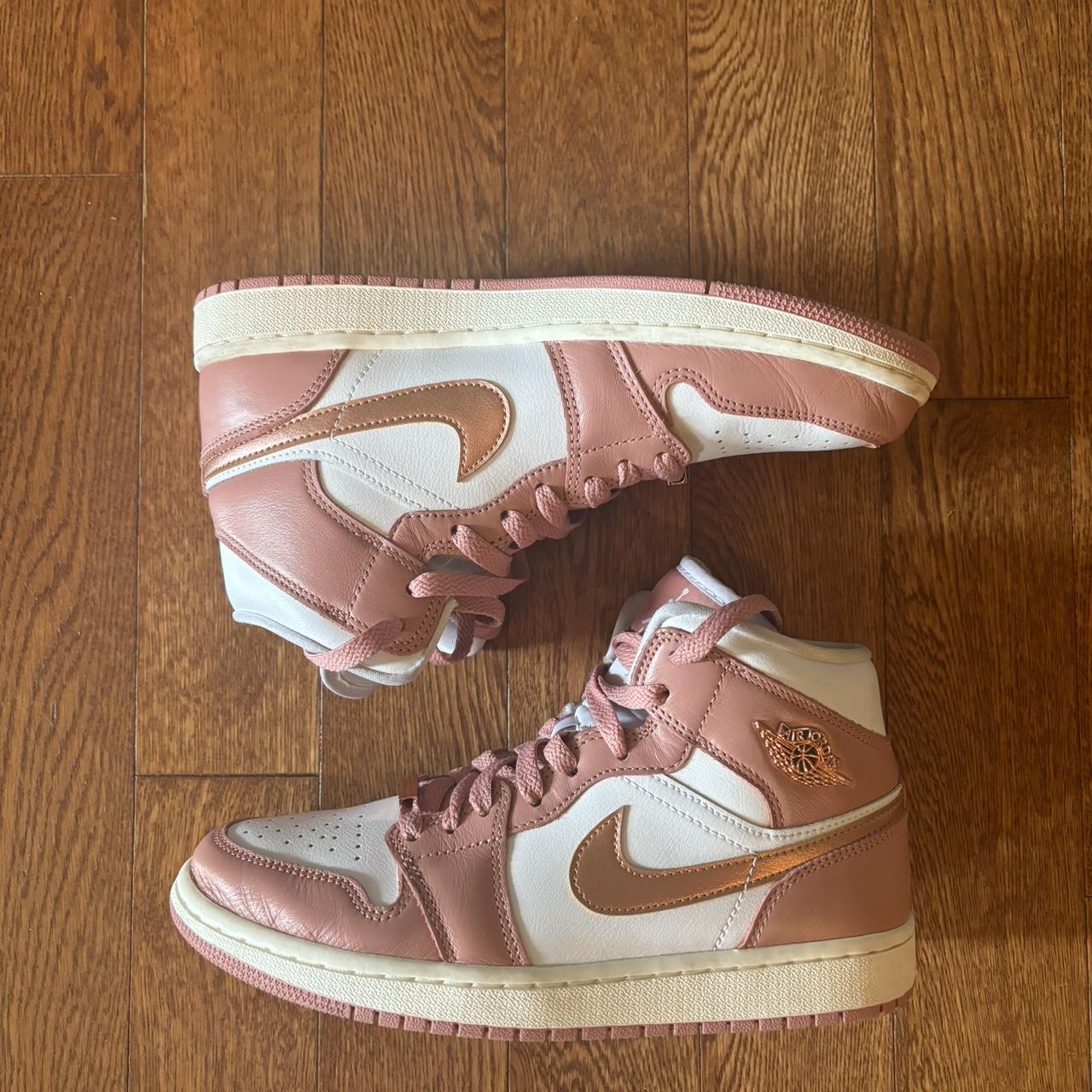 Air Jordan 1 Mid SE rose gold In perfect condition. Depop