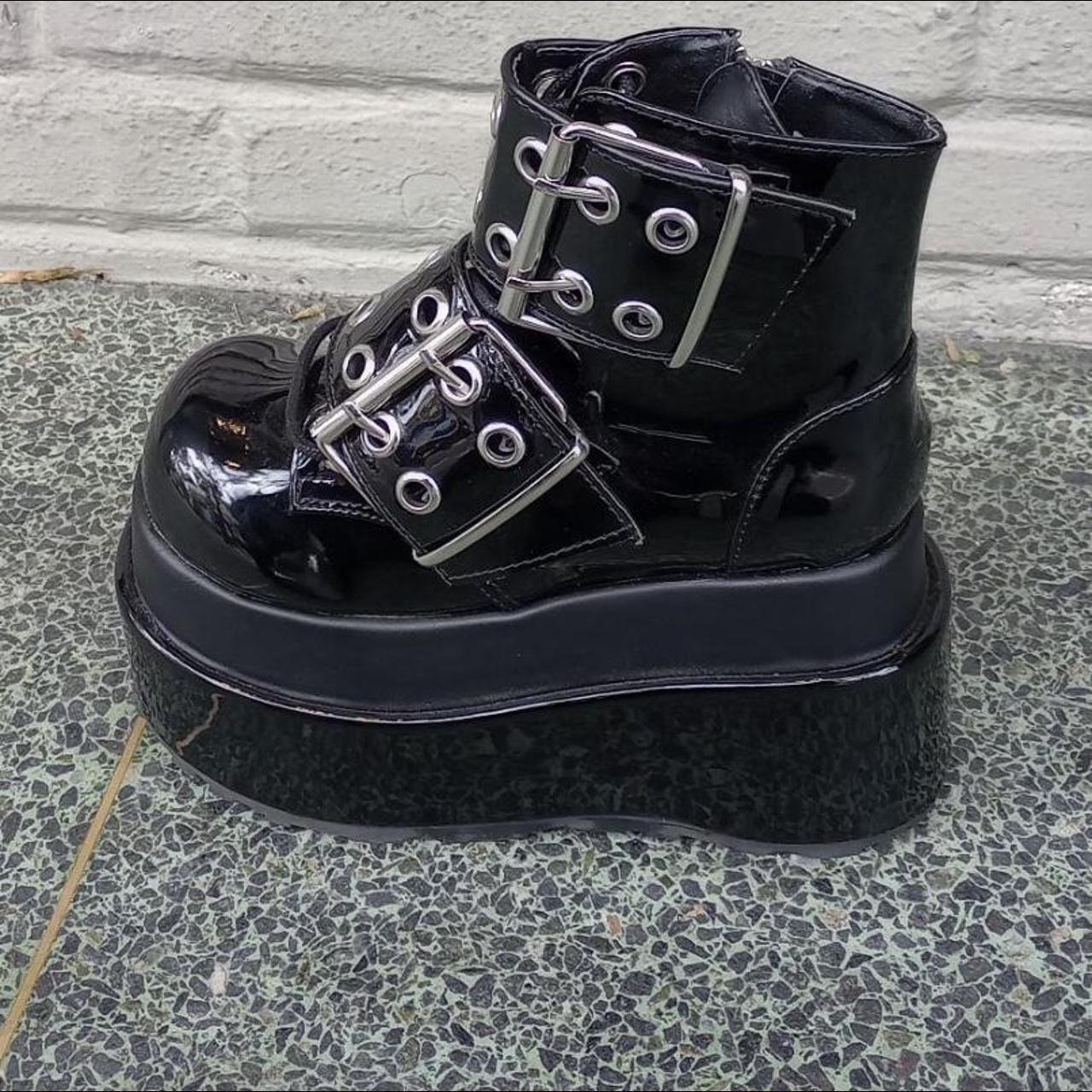 日本未発売☆ DEMONIA BEAR-104 Demonia BEAR 104 Dark Sider Black Platform Boots | LASR – LA