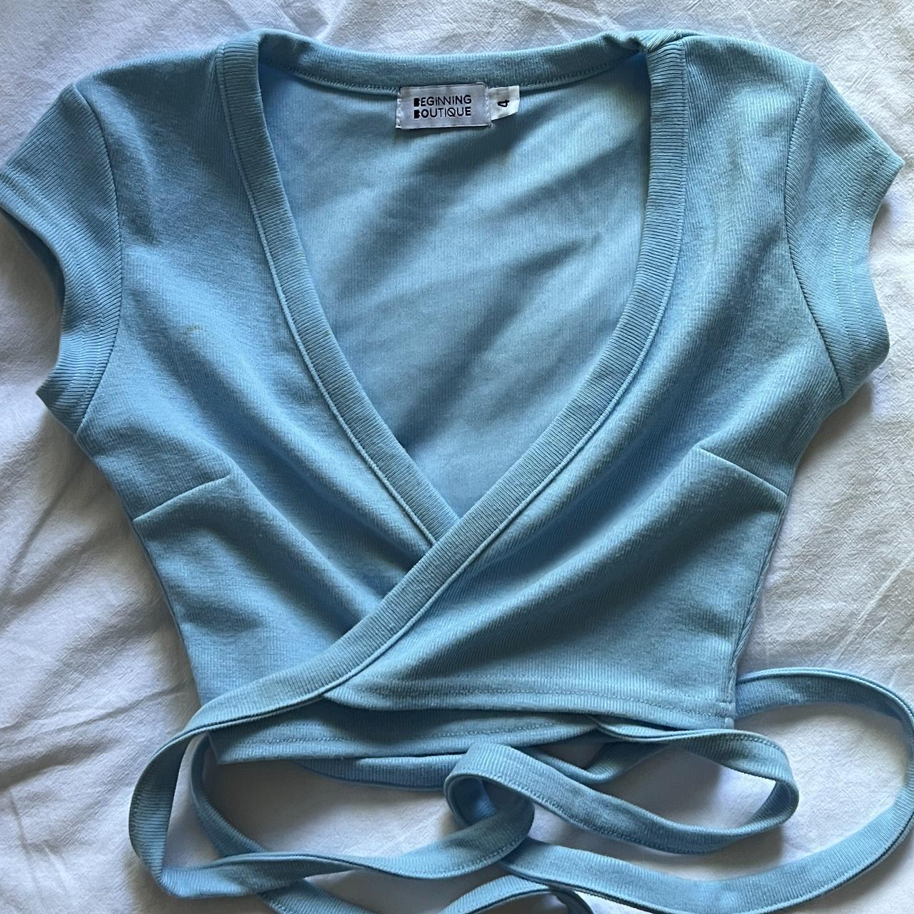 Beginning boutique crop top - Depop