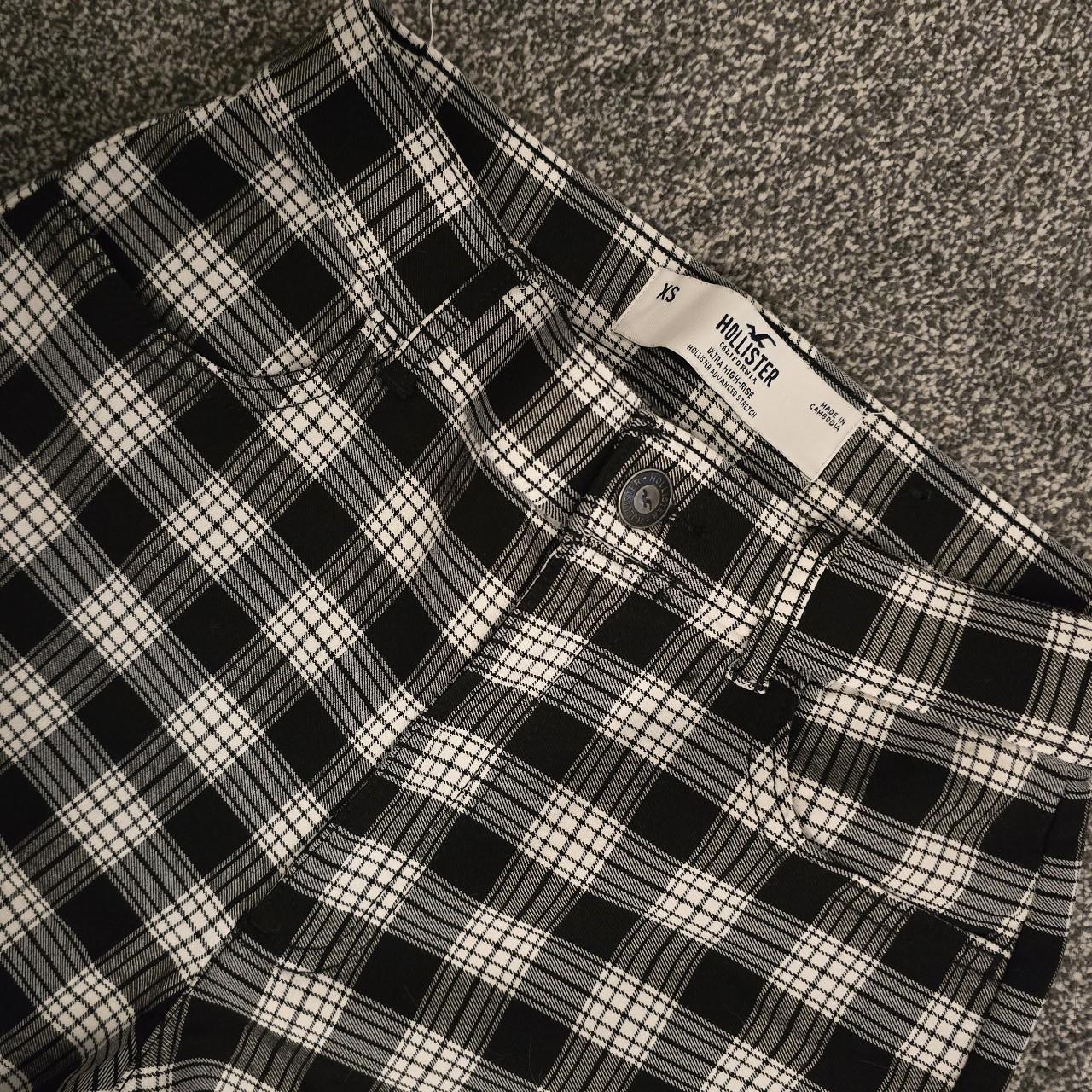 Hollister Ultra High Rise Plaid Pants Trouser XS