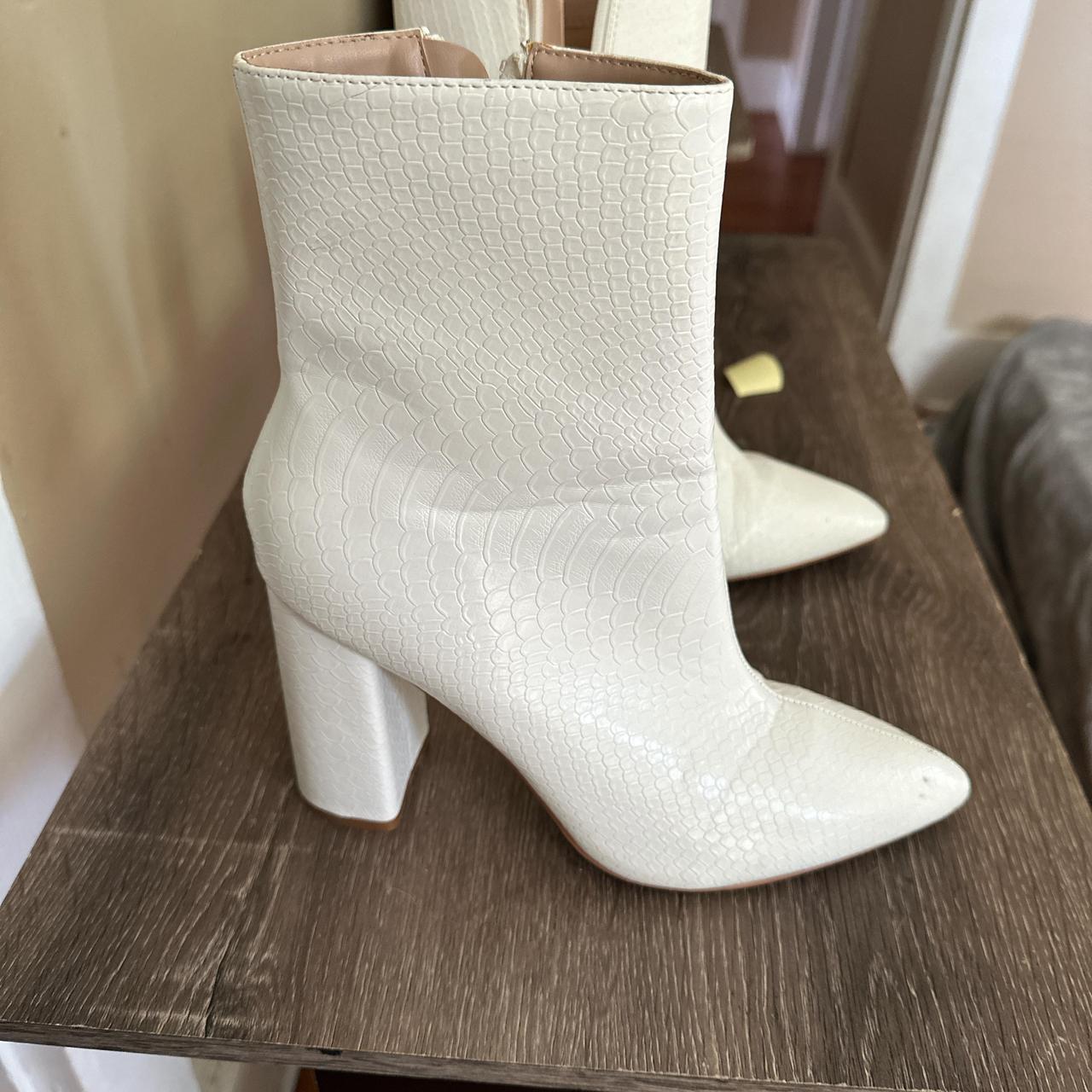 pretty little thing white heel boots size 8 very