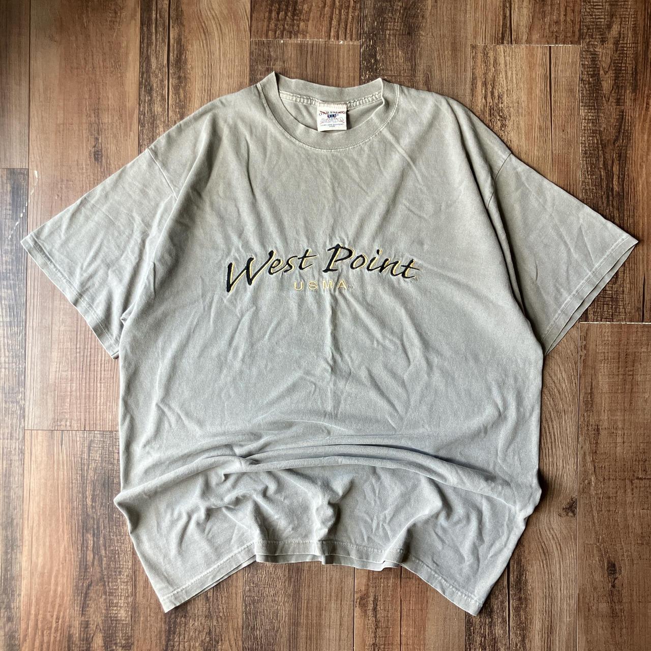 item listed by blvnc0