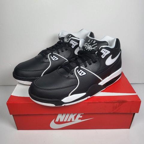 P6 nike sales black white